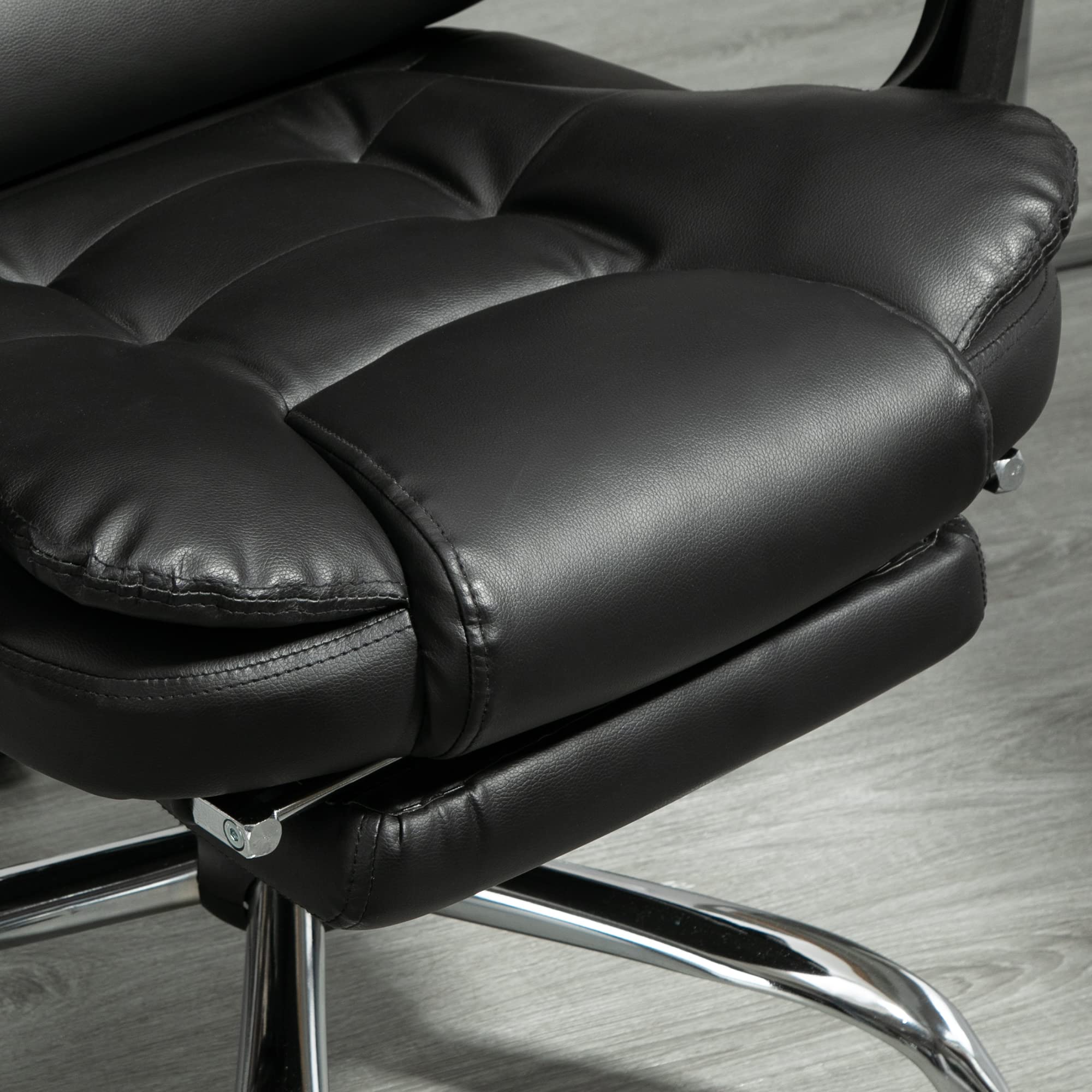 HOMCOM Sedia da Ufficio Ergonomica Presidenziale in Pelle PU con Supporto Lombare, Poltrona da Ufficio Girevole con Schienale Alto Reclinabile 145°, Altezza Regolabile e Poggiapiedi Estraibile, Nero