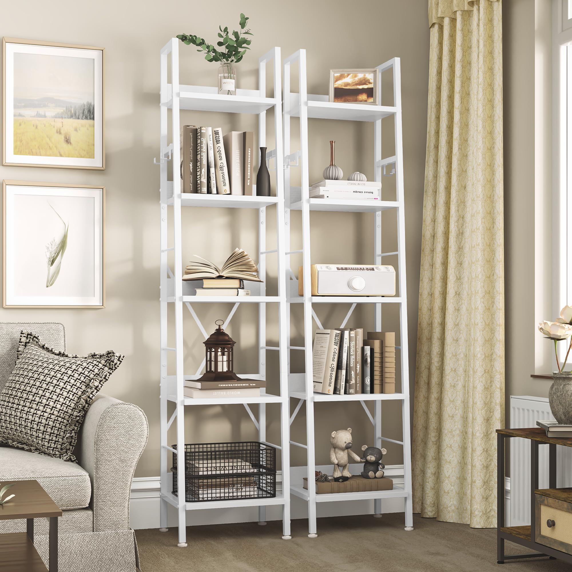 YITAHOME Bücherregal mit 5 Ebenen, industrielles Leiterregal, freistehendes Holzregale und Metallrahmen, modernes Regal für Wohnzimmer, Flur, Büro, reinweißes