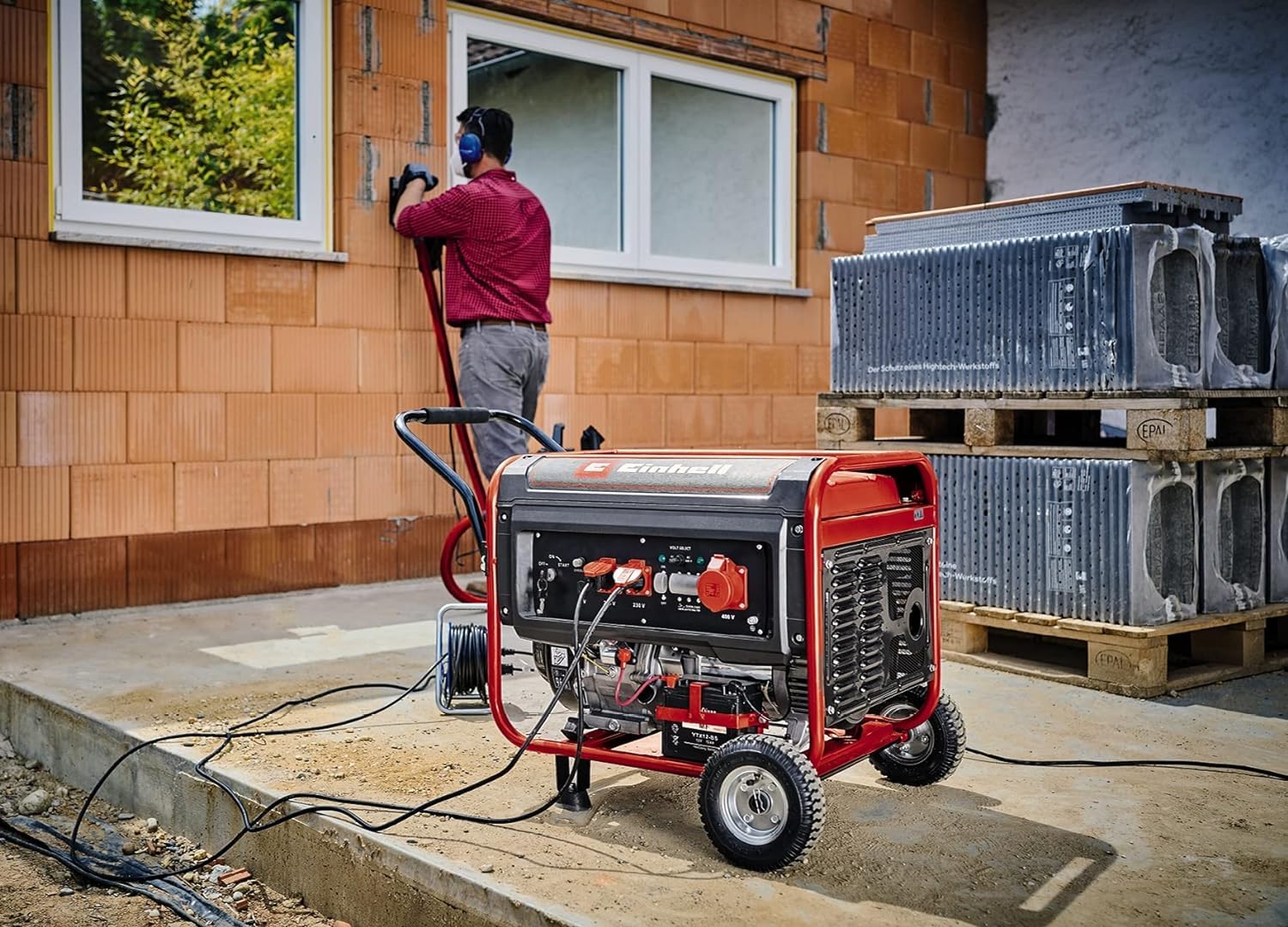 Einhell Generador eléctrico (gasolina) TC-PG 65/E5 (potencia permanente 3,2 kW a 230 V y 3,6 kW a 400 V, 13 A corriente nominal a 230 V, 25 L depósito para gasolina super E5)