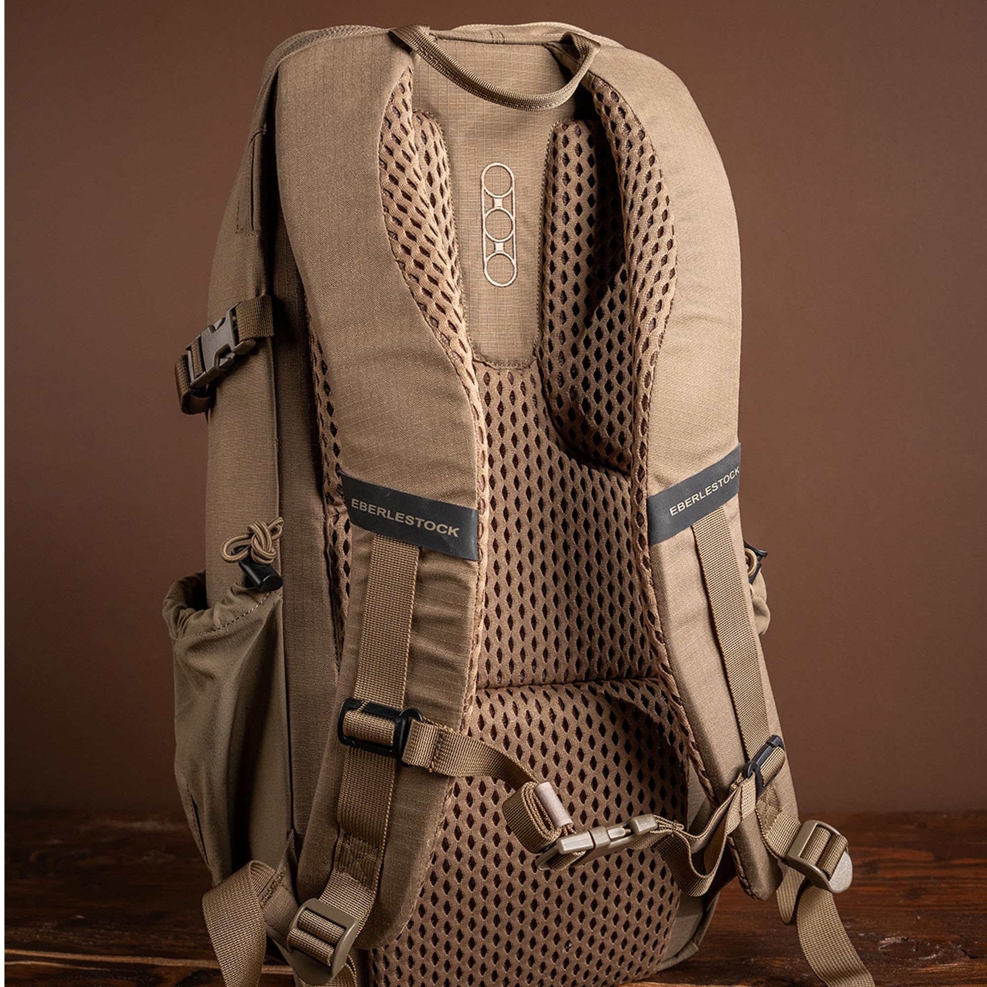 Eberlestock Brute Scout Daypack – leichter Jagdrucksack mit Innenrahmen und Aluminiumstrebe, 1800 ci Kapazität
