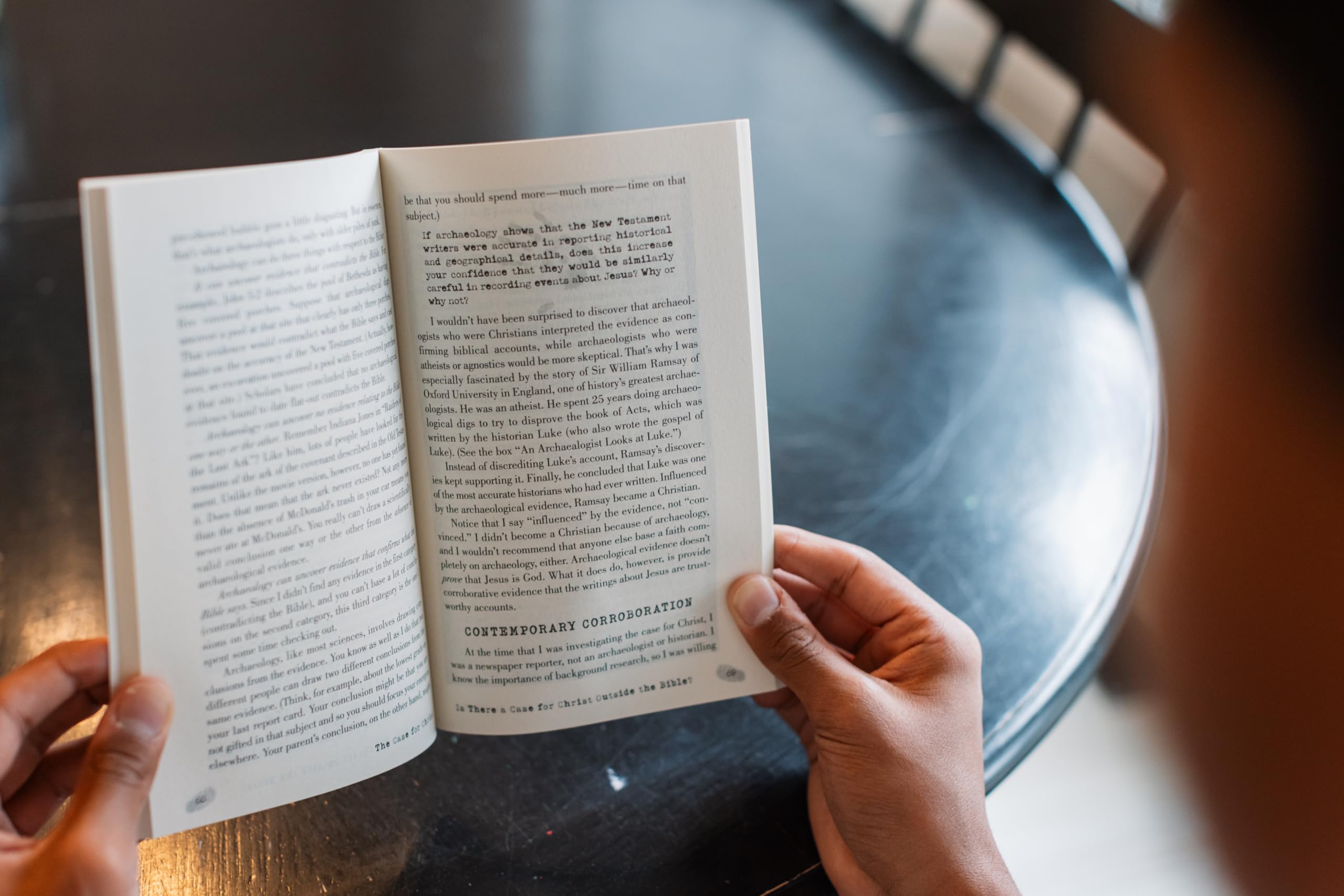 The Case for Christ Student Edition: A Journalist's Personal Investigation of the Evidence for Jesus (Case for ... Series for Students) - Image 10