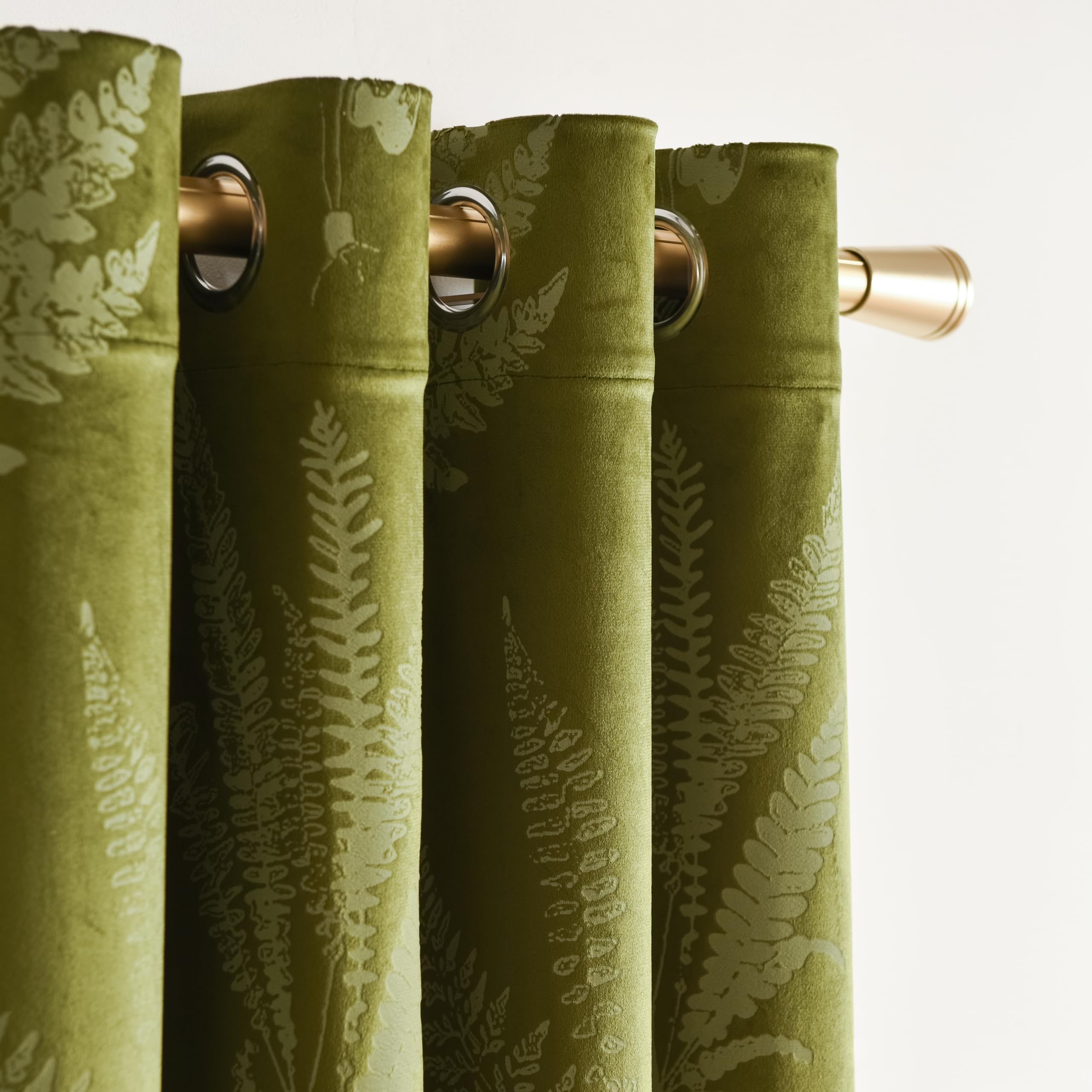 SMILETIME Green Velvet Curtains 108 in Long, Thermal Insulated Soft Privacy Noise Reducing Light Filtering Leaf Pattern Velvet Drapes with Grommet for