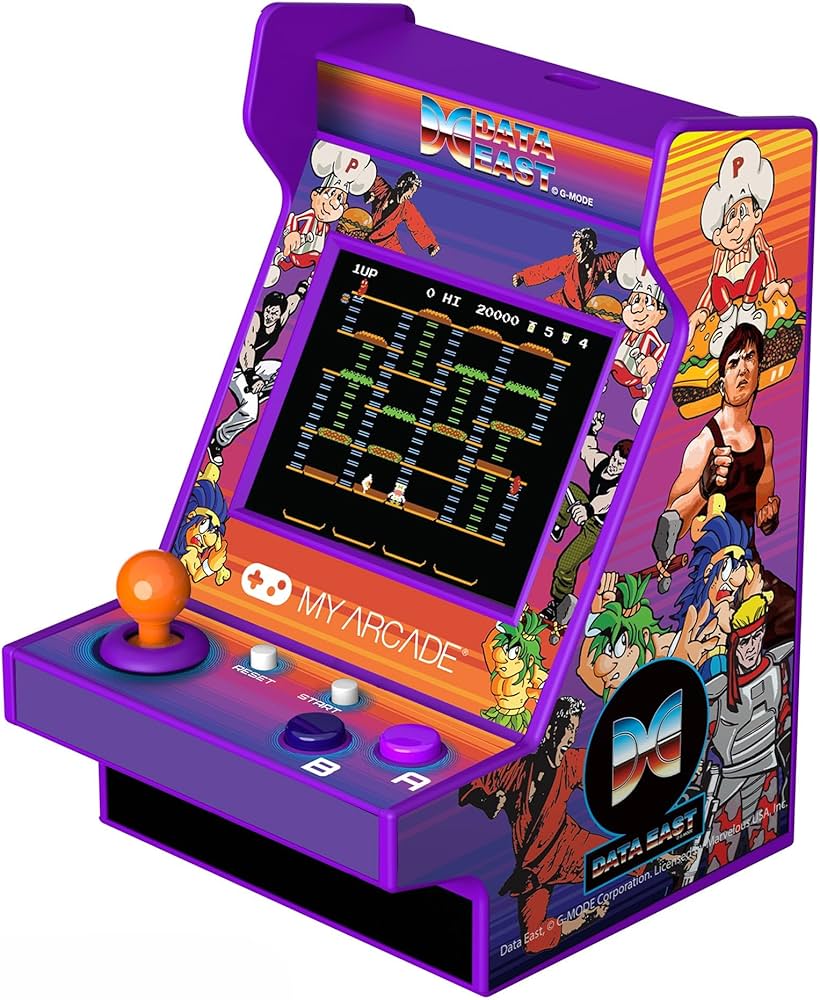 DATA EAST CLASSIC 　マイアーケード　小型アーケードゲーム Amazon | MY ARCADE Data East Hits ナノプレーヤー - 4.5インチ 完全