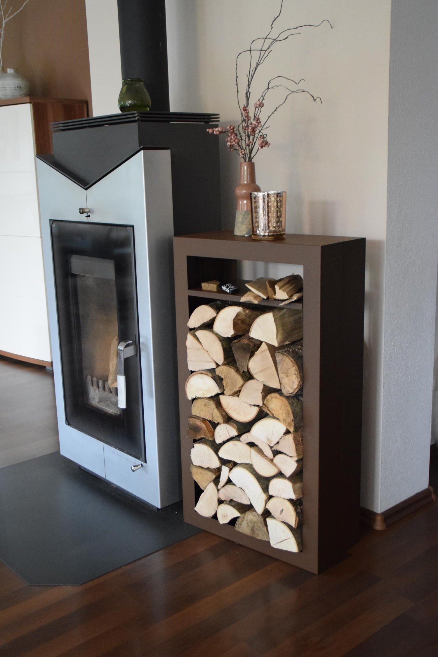Kaminholzregal Innen aus Metall Rechteck mit Anfeuerholzfach - Corten Effect