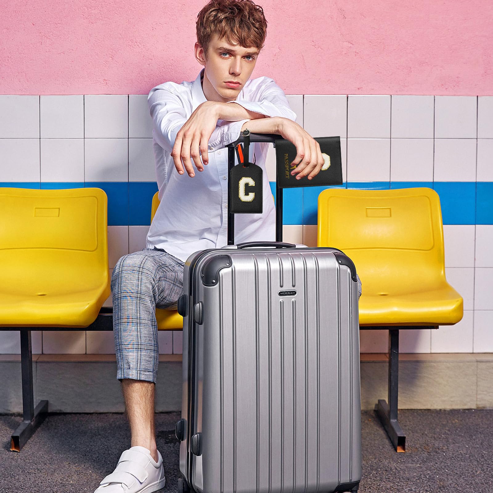 Set di porta passaporto e etichetta per bagagli ZVRSUA con toppa con lettere, custodia per passaporto personalizzata, accessori personalizzati per viaggi, regalo, molto carino per donne, adolescenti