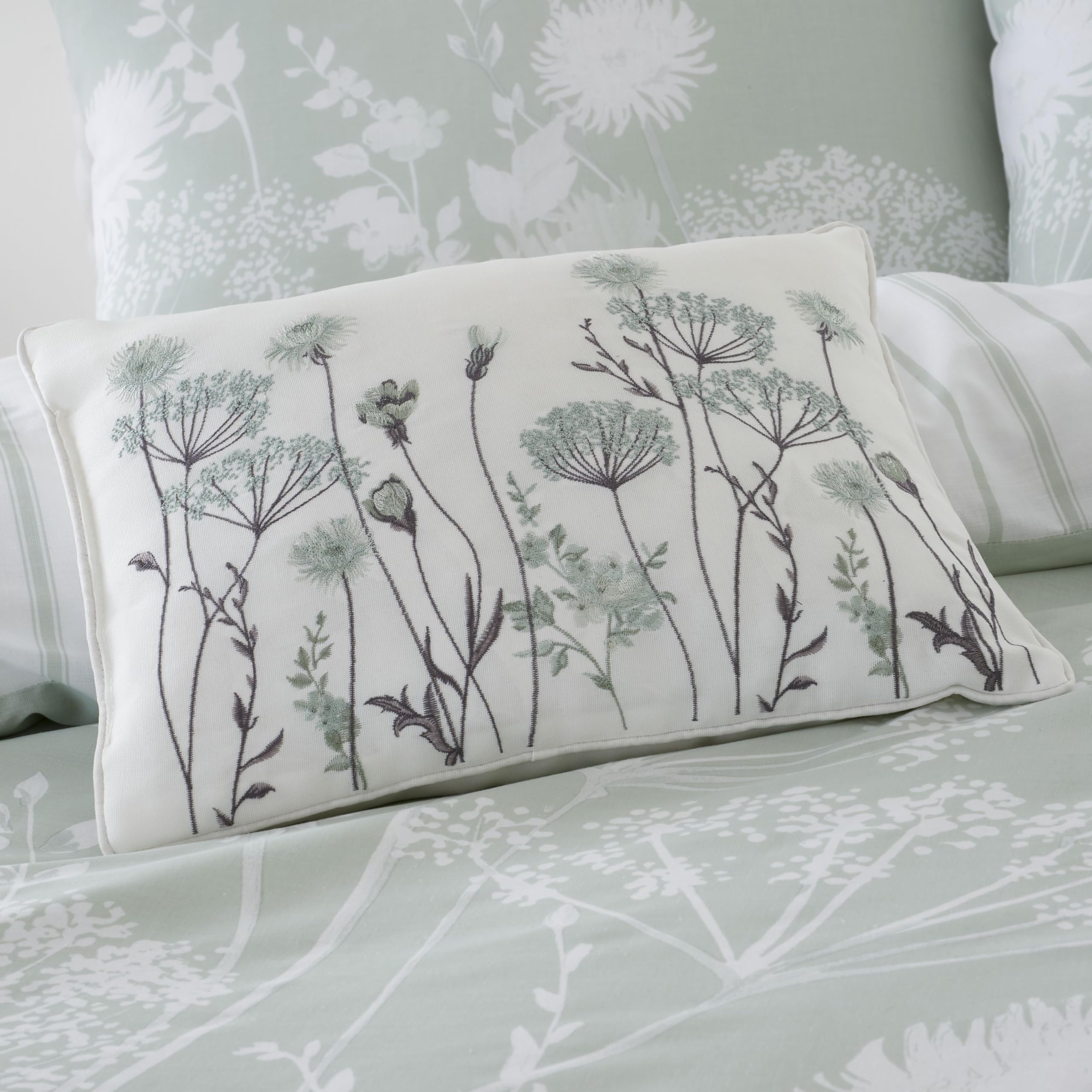 Catherine Lansfield Meadowsweet Floral Cushion Green 30 cm x 40 cm