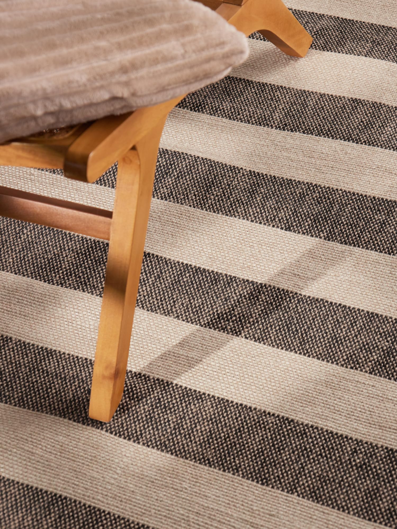 Hanse Home Playa Juteteppich - Natur Wohnzimmerteppich, Jute, Handgewebt, Gestreift, Fransen, Robust & Pflegeleicht, Naturfaser Teppich für Wohnzimmer, Schlafzimmer - Natur Weiß Schwarz, 200x300cm