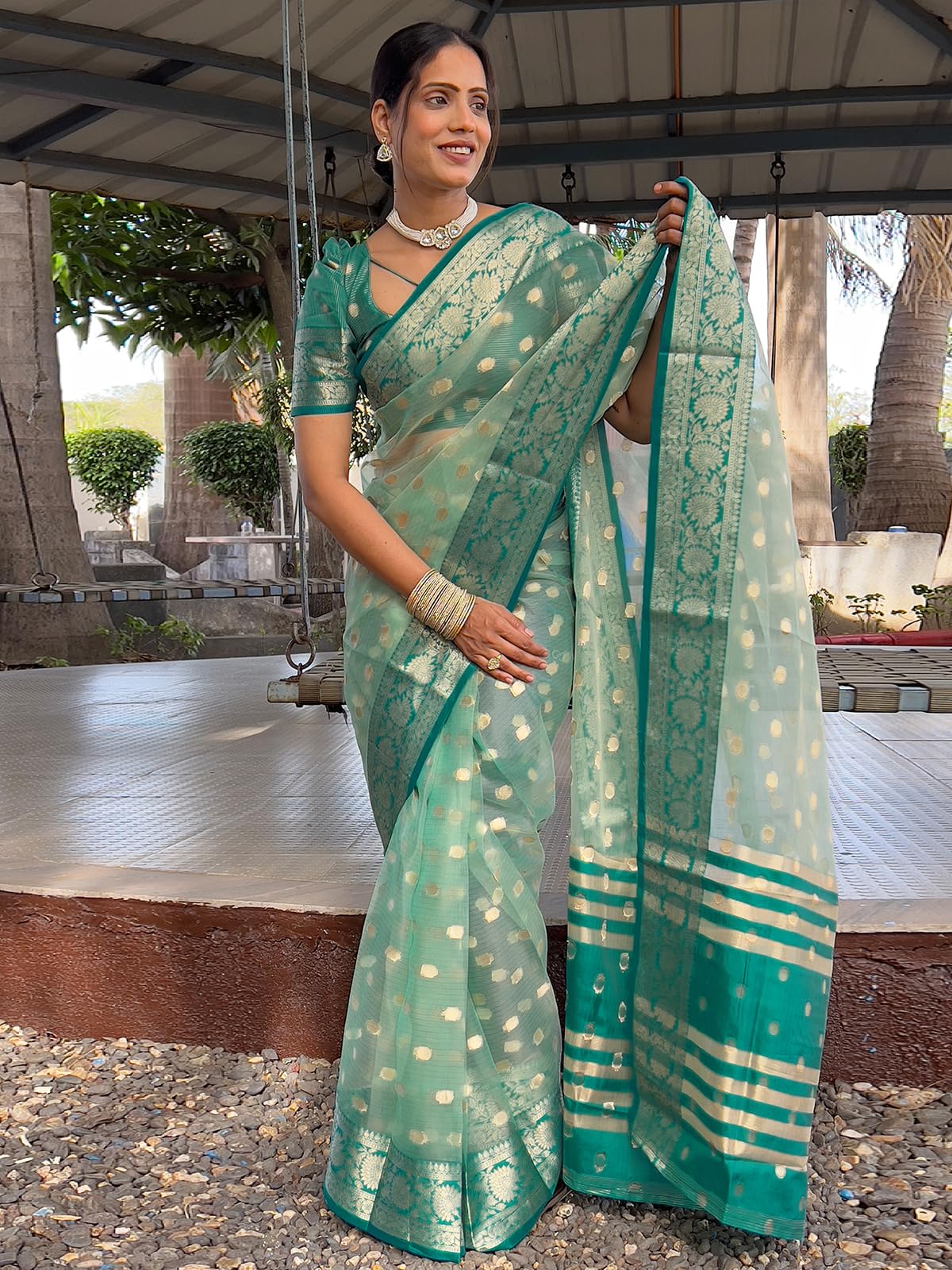 Satrani Women's Organza, Silk Blend Weaving Banarasi Saree With Unstitched Blouse Piece (4168S194N_Sea Green1)