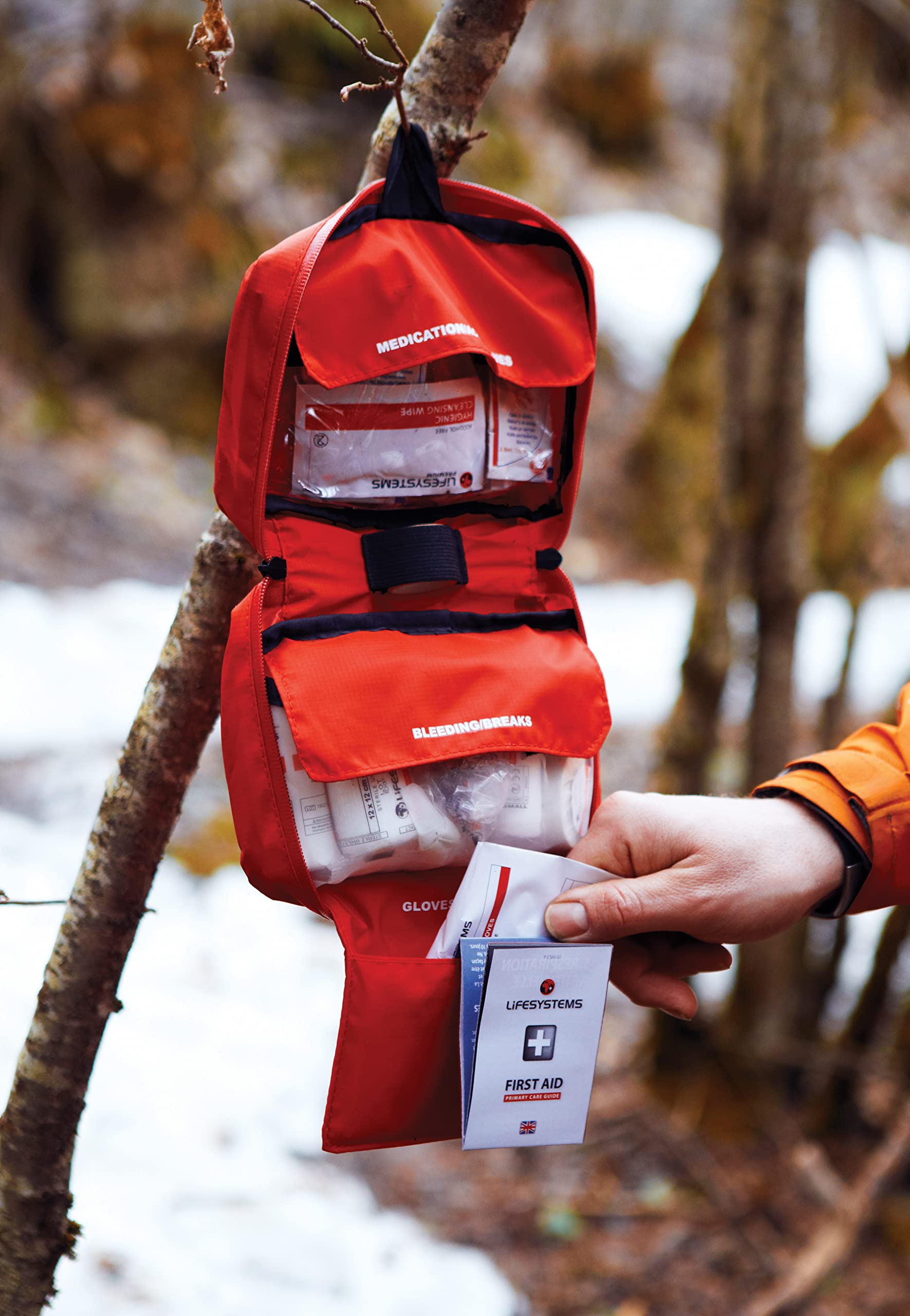 Lifesystems „Camping“ Erste-Hilfe-Set, speziell für Wandern und Outdoor-Aktivitäten