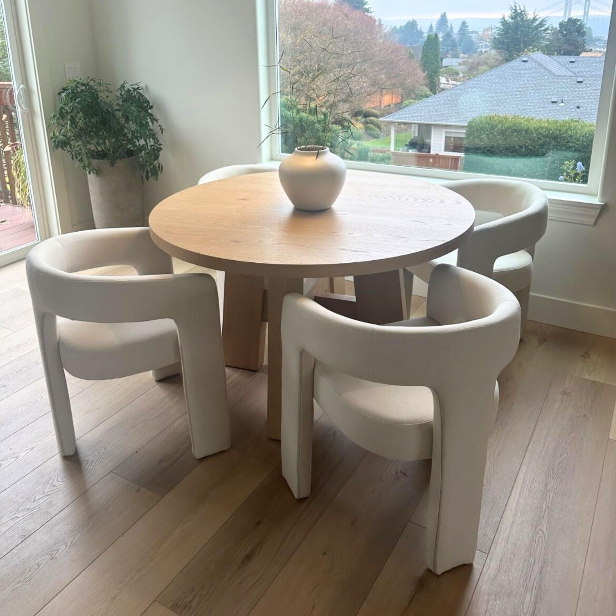 Wahson Linen Dining Chairs Set of 4, Modern Upholstered Barrel Chair, Round Dining Chairs with Wooden Legs, Assembled Accent Armchairs for Dining Room