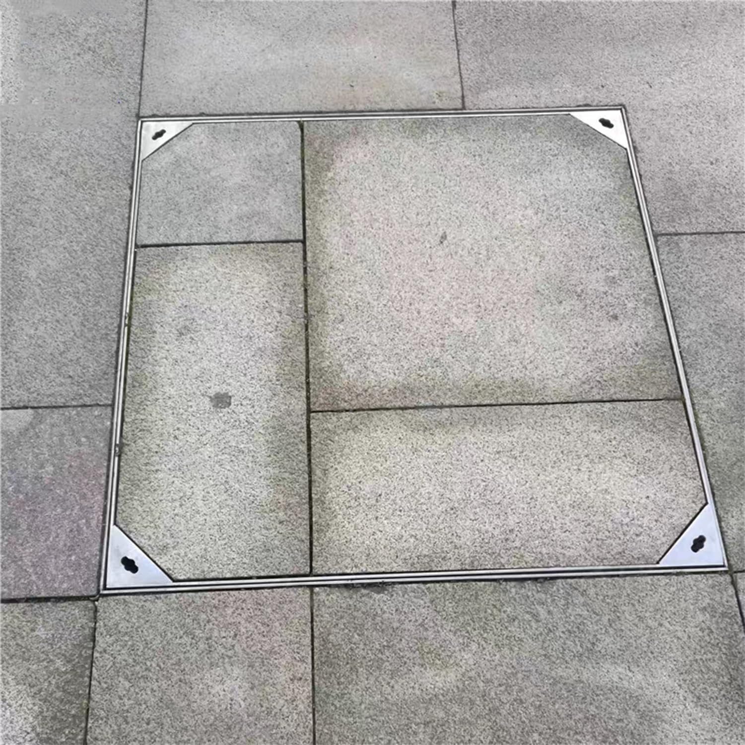 Tapa de alcantarilla empotrada Invisible - Marco de Acero Inoxidable 304, Perfil bajo de 5 cm/8 cm de Altura, Duradera y Resistente, Ideal para Uso en Exteriores e Interiores (50 x 50 cm).