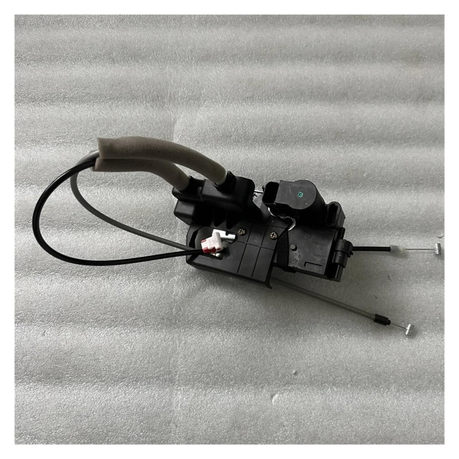 Qifanb One Color Car Door Lock Front Door Lock Actuator Lh 7121034021 Rh 7122034001 For Ssangyong For Korando C New For Actyon(Rh 7122034001)