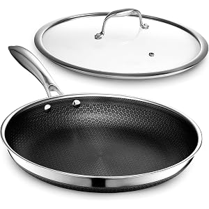 HexClad 12 Inch Hybrid Nonstick Frying Pan with Lid, Stay-Cool Handle, Dishwasher and Oven Safe, Induction Ready, Frying Pan Skillet Compatible with All Cooktops