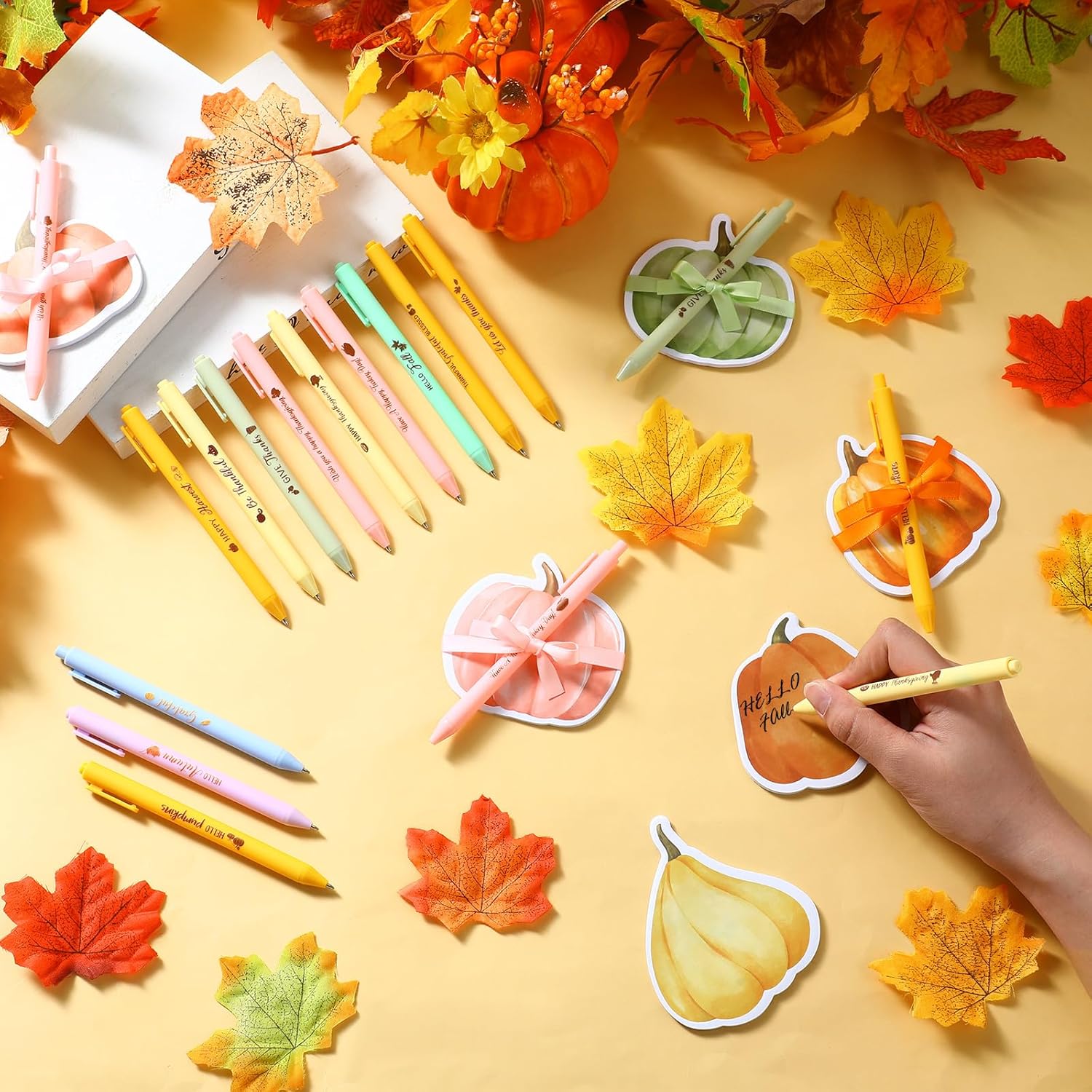 96 Pcs Thanksgiving Sticky Notes and Pens Set, 48 Thanksgiving Notepads 48 Fall Ballpoint Pens - Pumpkin Shape Note Pads Fall Party Favors for Coworkers Gifts School Classroom Office Supplies