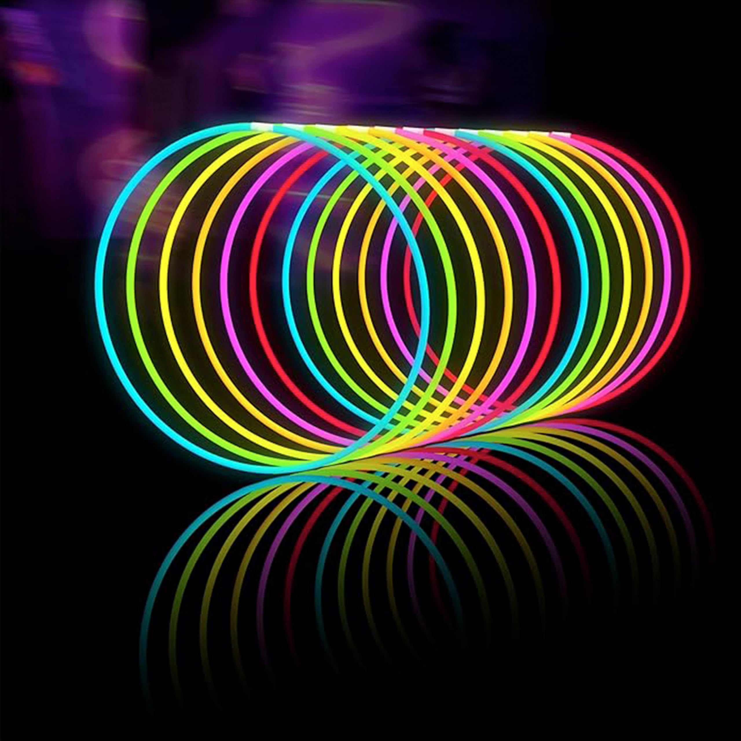 Glow Fever 22” (55,88 cm) Collar de Barras Luminosas Fluorescentes Multicolores - 100 Uds Glow Sticks Bulk - Accesorios Fiesta de Neón para Halloween, Boda y Cumpleaños Fiesta de Luz