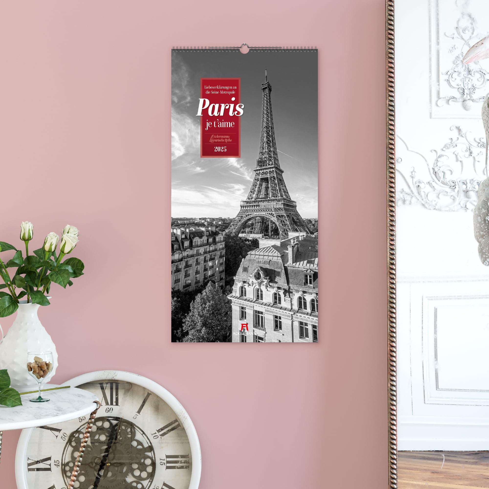 Paris, je t'aime Kalender 2025, Wandkalender in Schwarz-Weiß im Hochformat (33x66 cm) - Städtekalender / Literaturkalender mit Zitaten