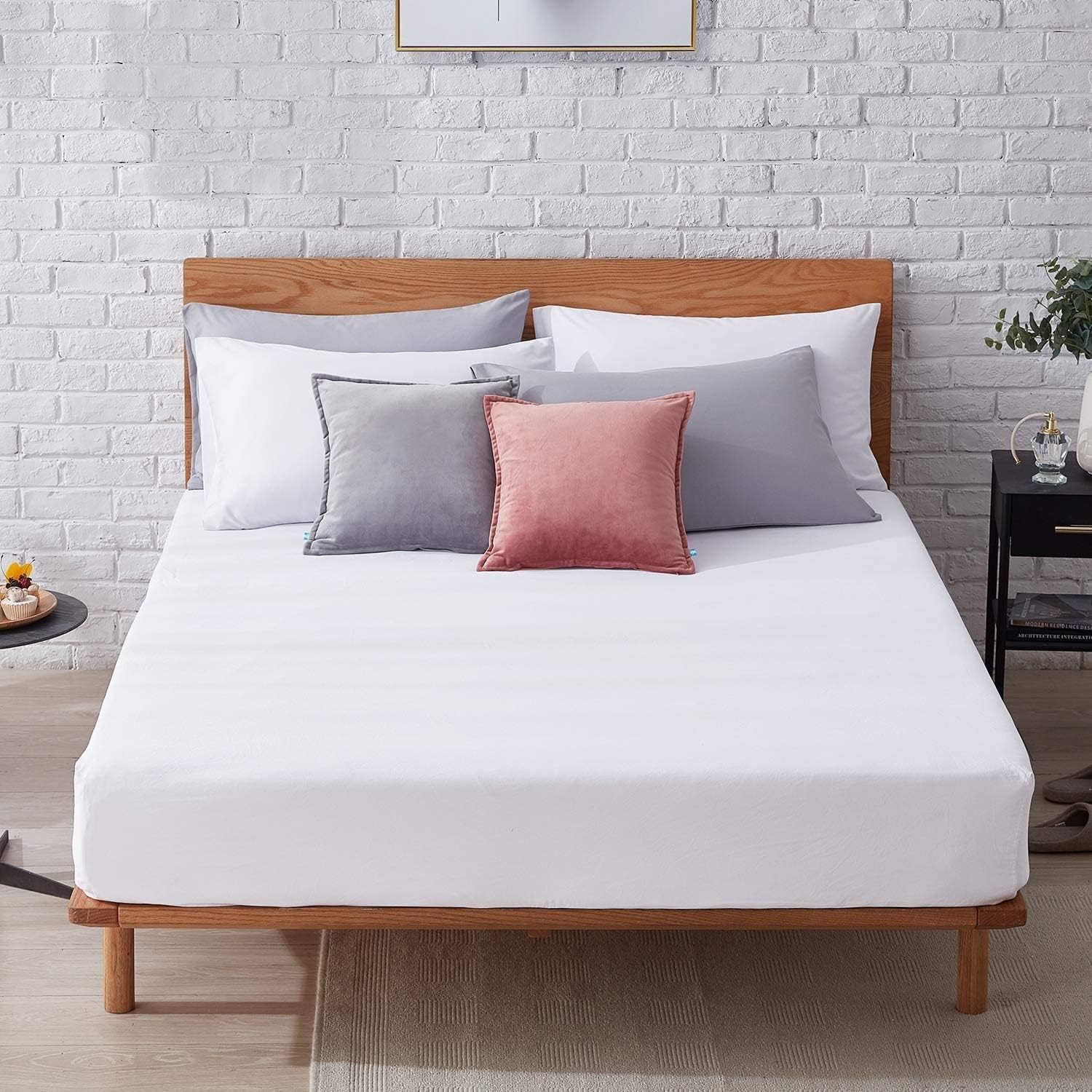 Generic Extra Deep Pocket 14 inch (30 cm) Fitted Sheet Easy to fit