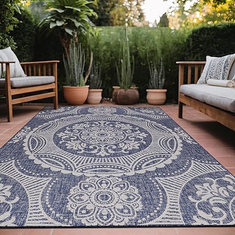 Medallion Outdoor Rug 8'x10': The Perfect Outdoor and Indoor Floor Covering Solution