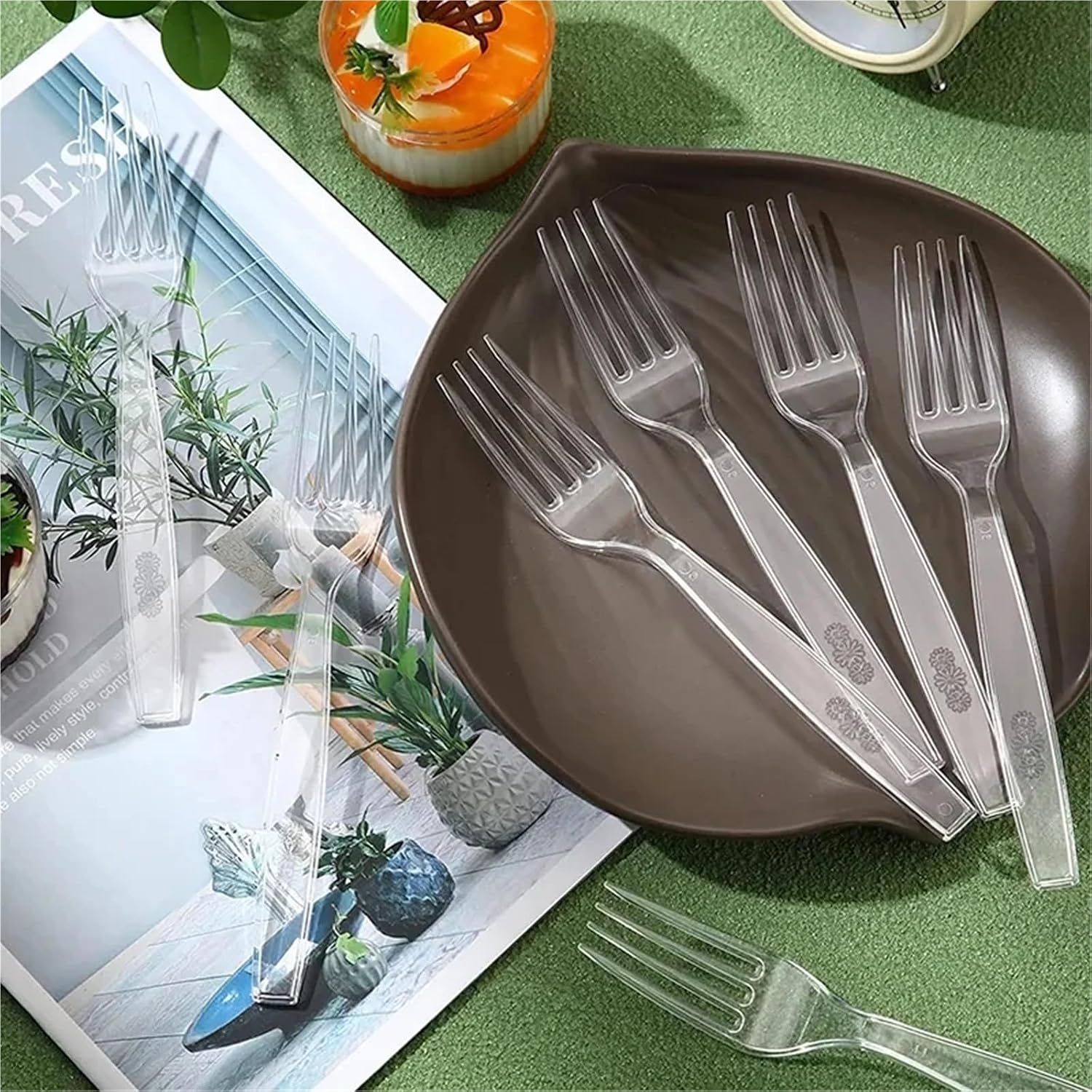 Plastic Forks 100Pcs Large Clear Transparent Cutlery Disposable Forks BBQ Sticks Cake Fruit Fork for Kitchen Party Supplies