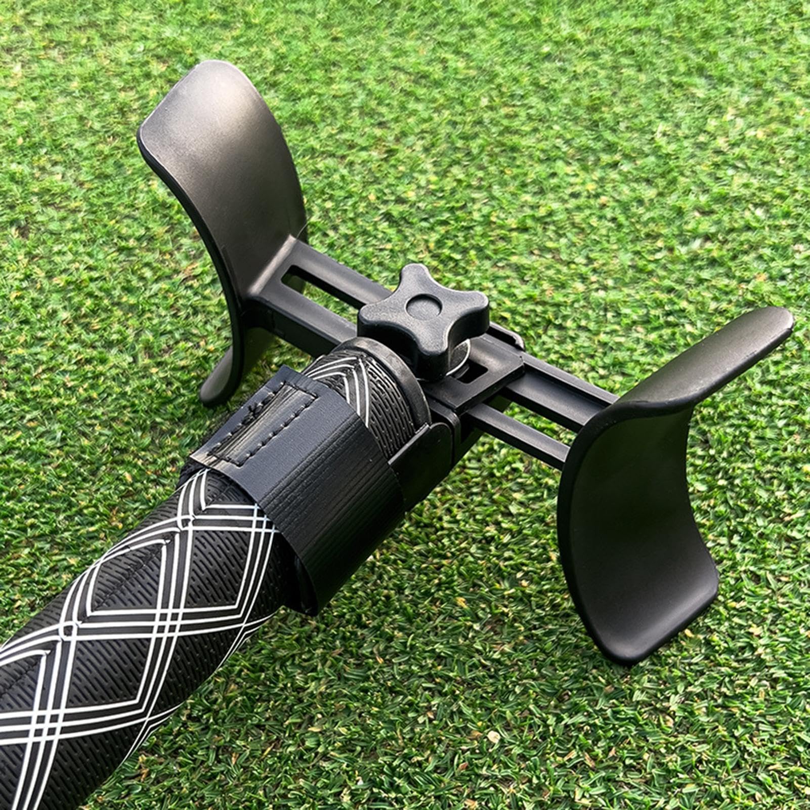 Accuracy Training Putter, Golf Swing Aid, Golf Training Accessory, Putting Swing Trainer, Lightweight Putting Aid, Wrist Training Aid 12.5x9.5x8.5cm/4.92x3.74x3.35 Inches for Men & Women