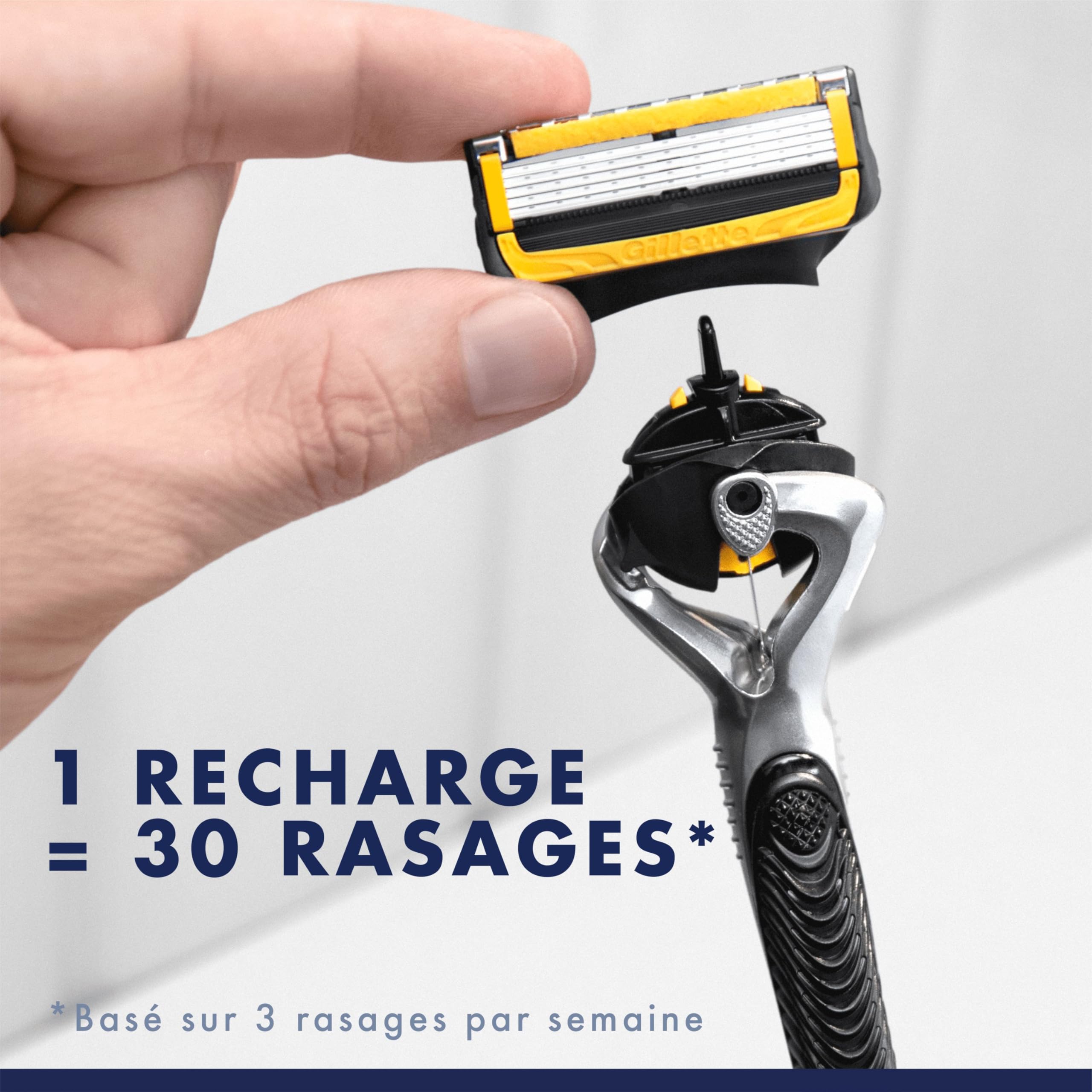 Gillette Rasoir Homme Proshield Power, Cartouche à 5 Lames, Argent | Manche Réutilisable, Tête Flexible en Acier Inoxydable Longue Durée, Bande Lubrifiante x2, 1 Recharge Jusqu’à 30 Rasages