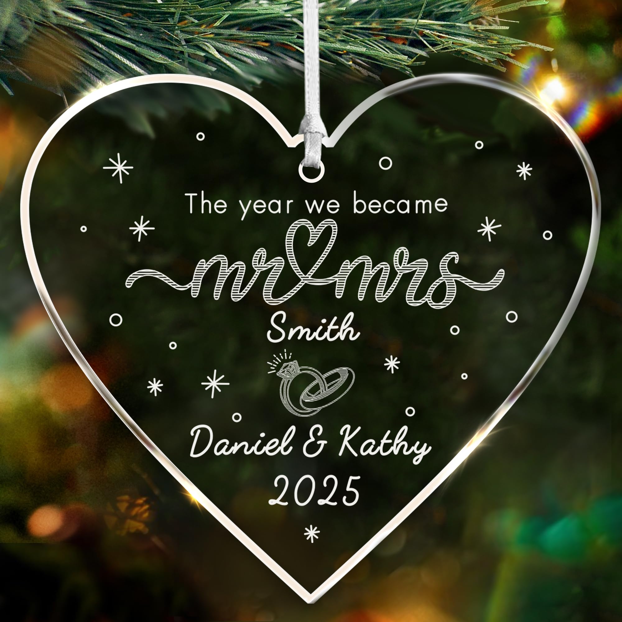 EDSG Personalised Christmas Bauble, Engagement Gifts, First Christmas as Mr and Mrs 2025 Tree Decorations, Just Married Decorations, Wedding Christmas Ornament for Wedding Newlyweds (Heart)