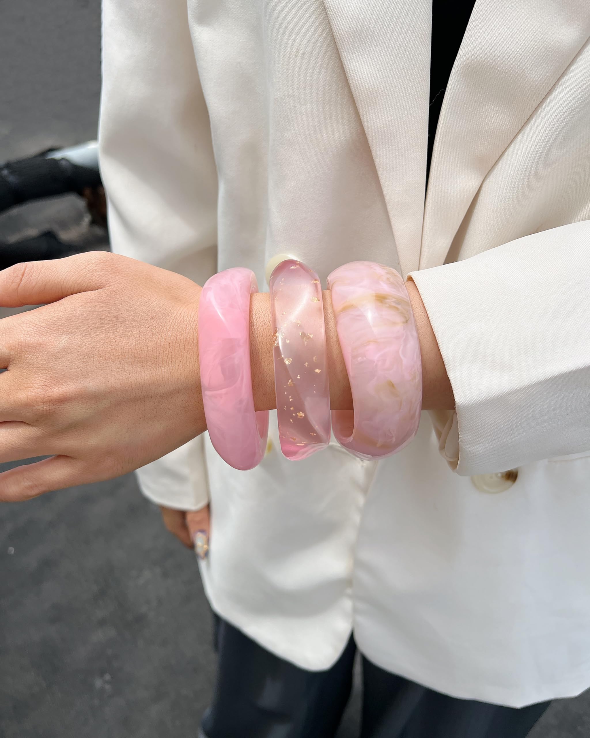 ÌF ME Acrylic Bangles Bohemian Bracelets for Women, Maillard Vintage Acrylic Resin Chunky Bangles Bracelets Fashions Thick Statement bangle Set view 6
