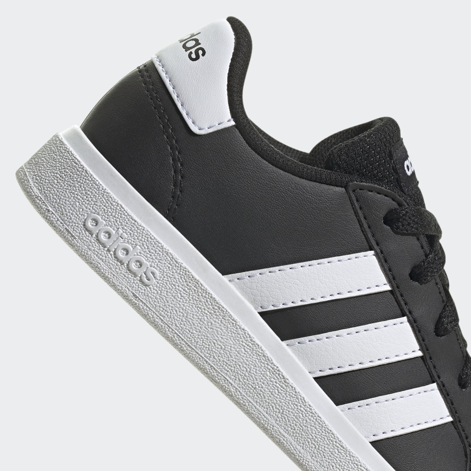 adidas Uniseks - dzieci Grand CourtButy tenisowe
