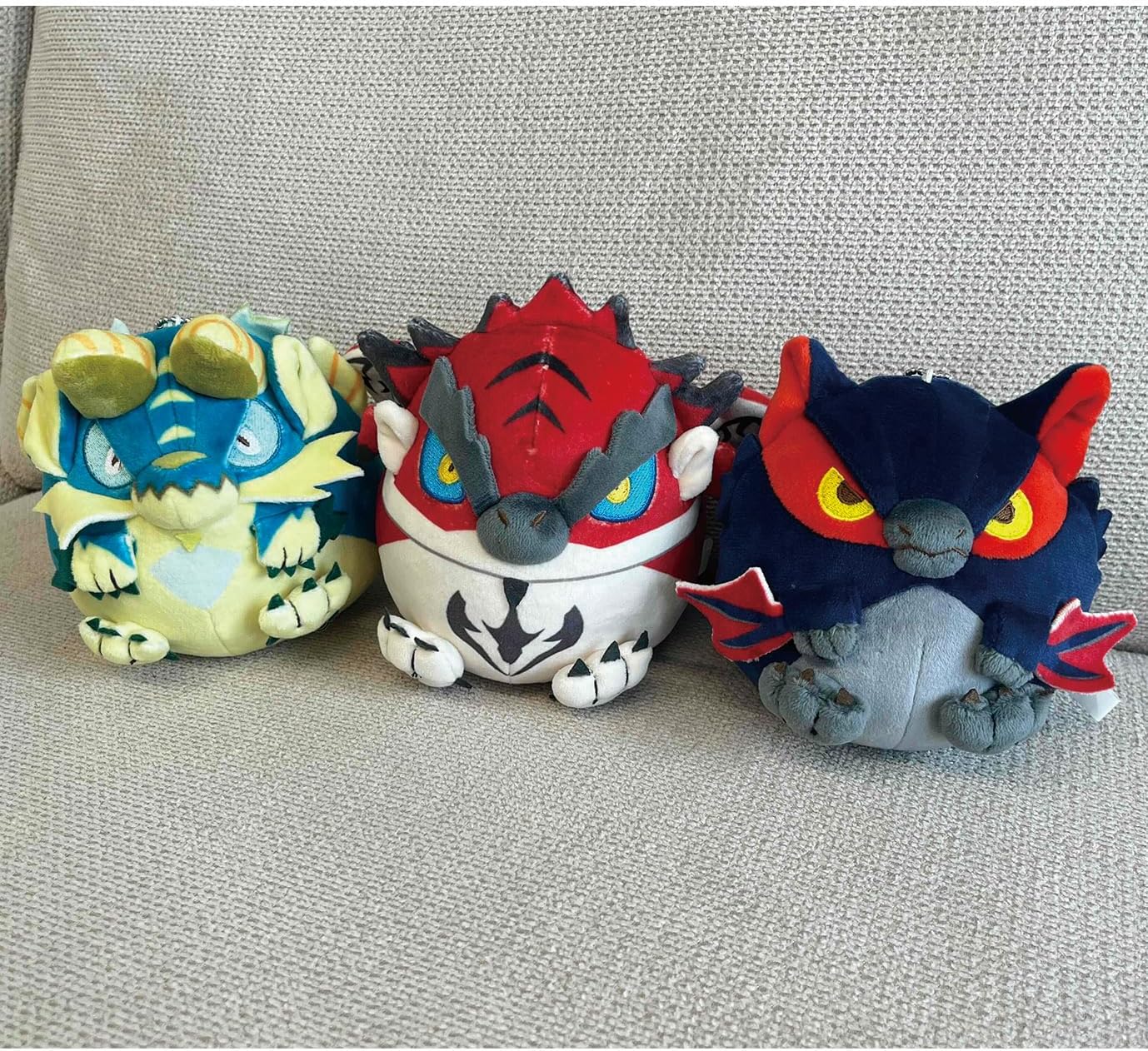 Capcom Monster Hunter: Zinogre Fluffy Egg-Shaped Miniature Plush