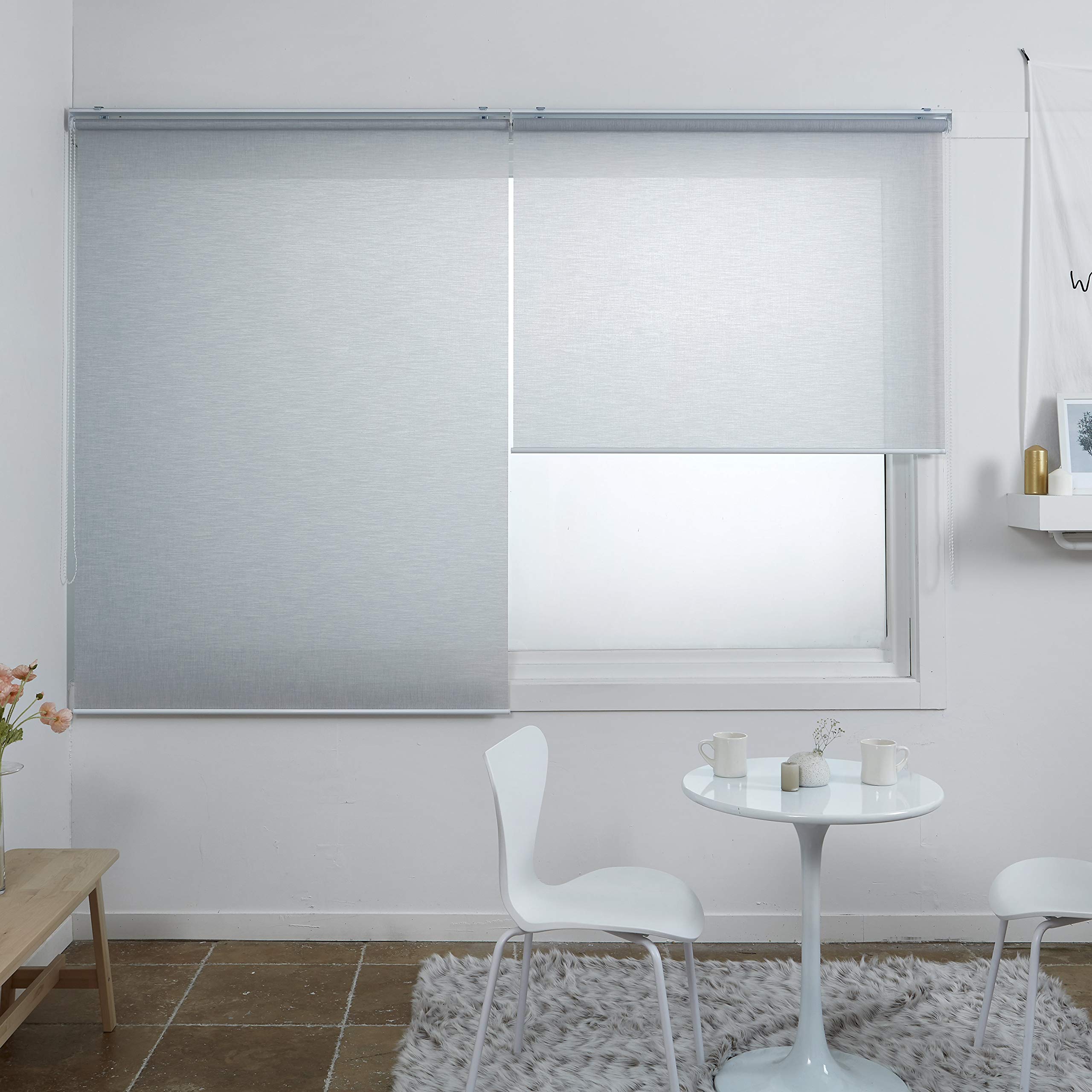 模擬出品 巻取りなしのロールスクリーン グレー色（購入不可） 模擬