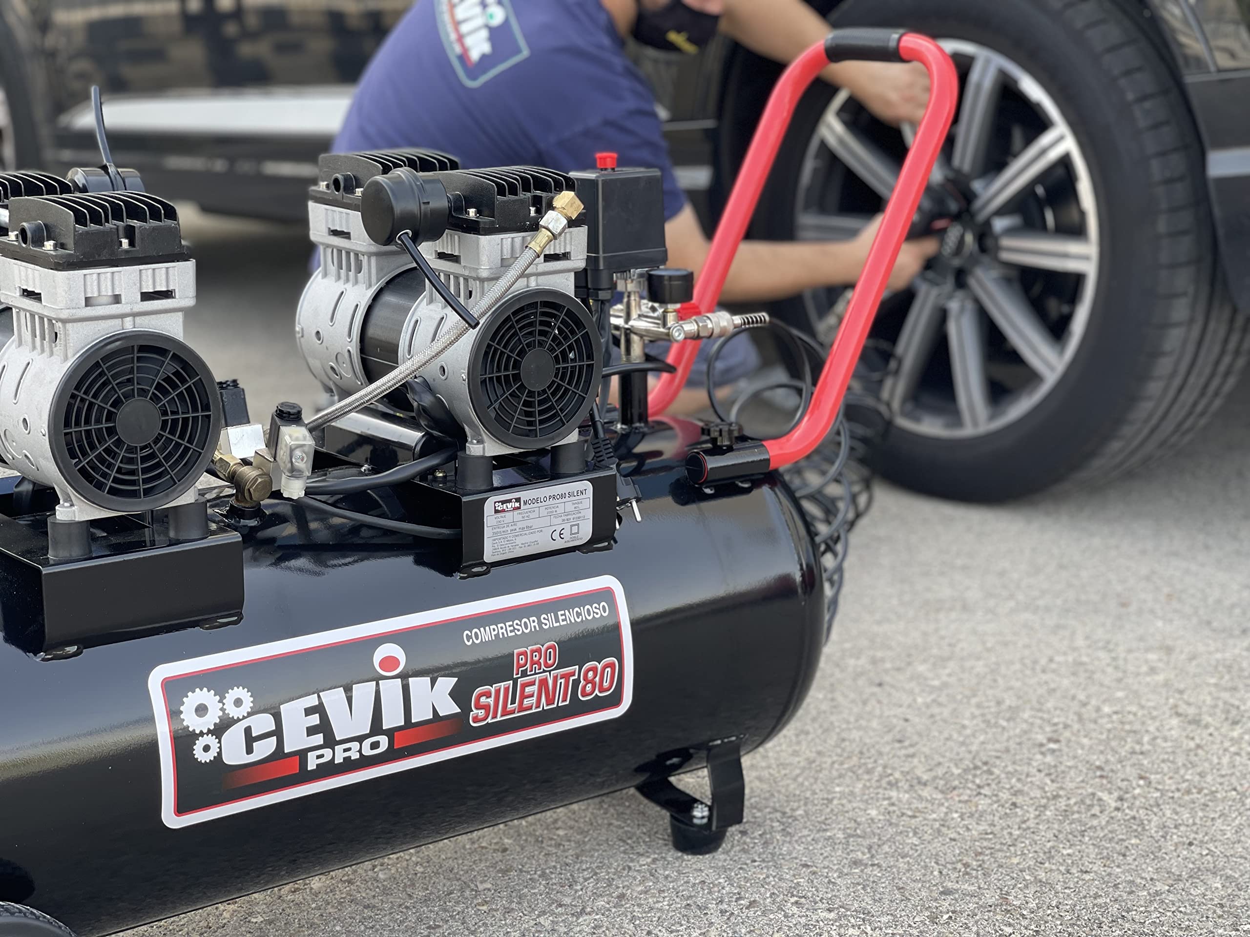 CEVIK PRO - CA-PRO6SILENT - Compressore d'Aria Silenzioso - 62 dB - Capacità 6 Litri - Motore 1HP - Pressione Max 8 Bar - Portata 110 l/min - Senza Olio - Senza Manutenzione - Compatto e Portatile