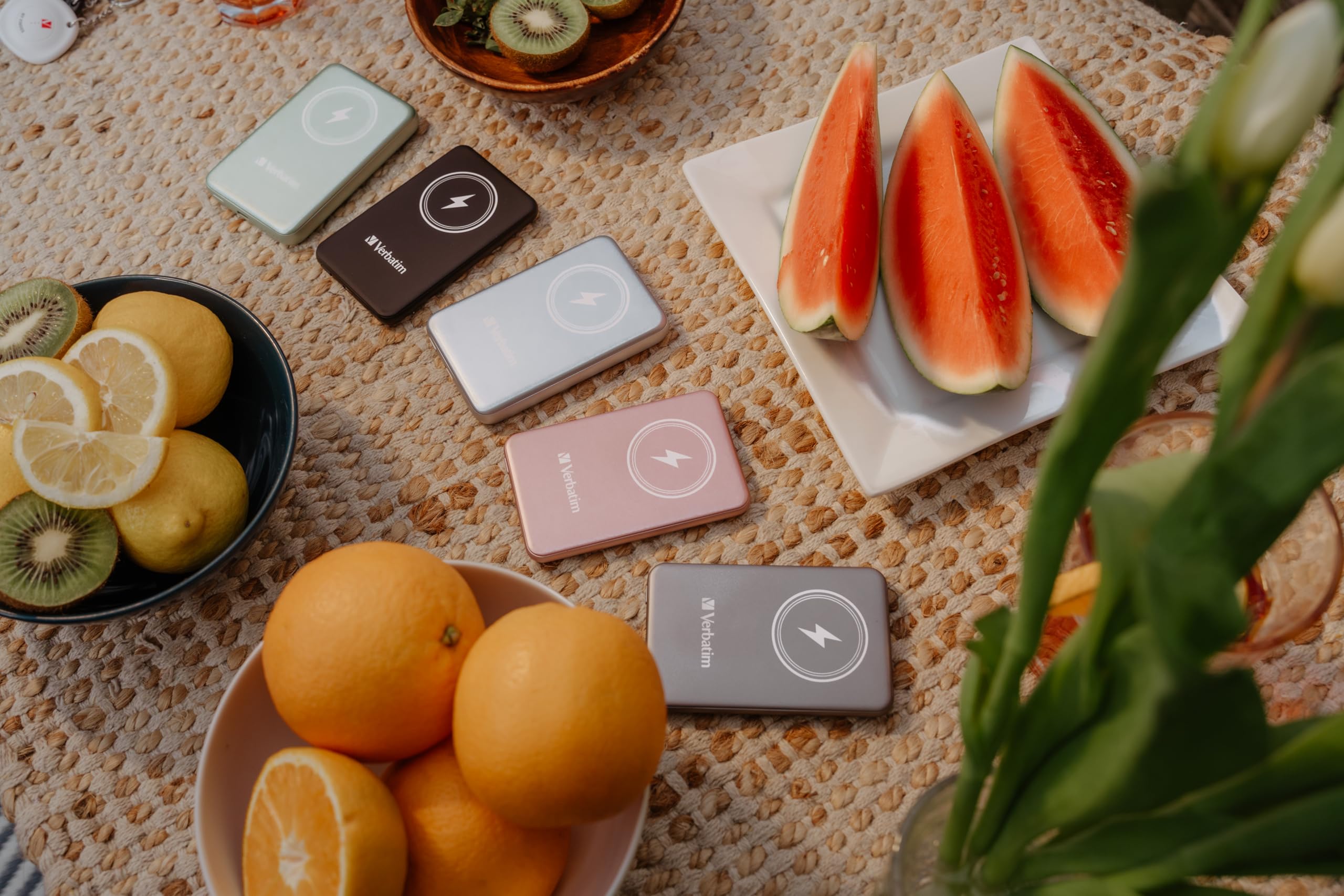 Charge 'n' Go Magnetic Wireless Power Bank 10000 Green