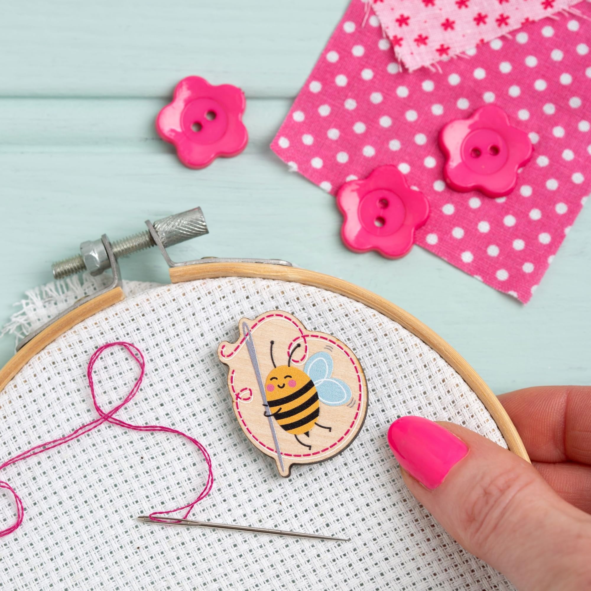 Hawthorn Handmade Sewing Bee Needle Minder for Cross Stitch, Embroidery, Sewing & Needlework Accessories. Magnetic Needle Holder, Magnetic Needle Minder for Holding Needles - Sewing Bee Design.