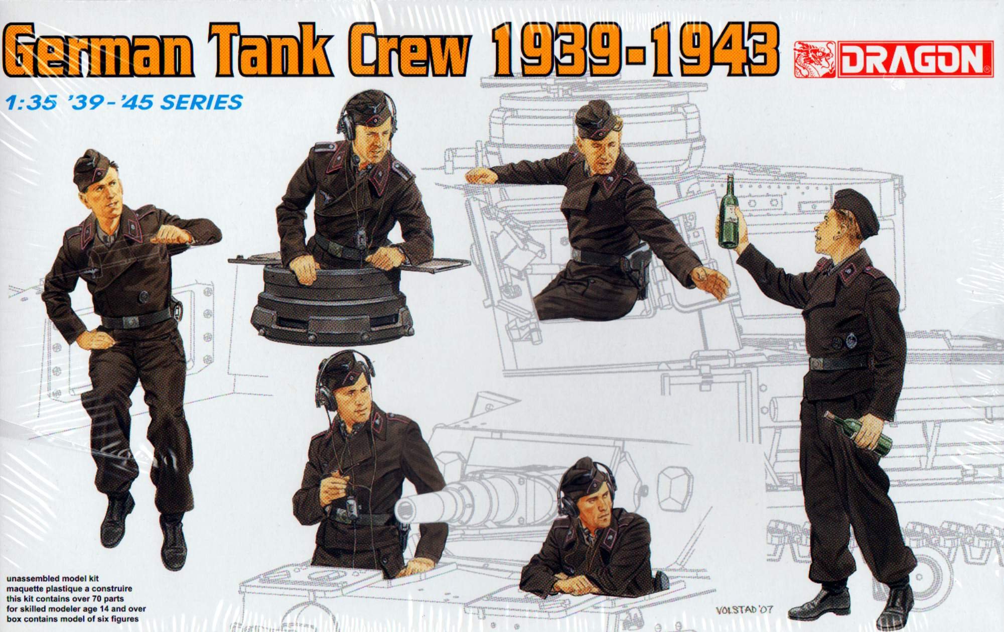 Dragon Models Panzer IV Crew Model Kit (1/35 Scale)