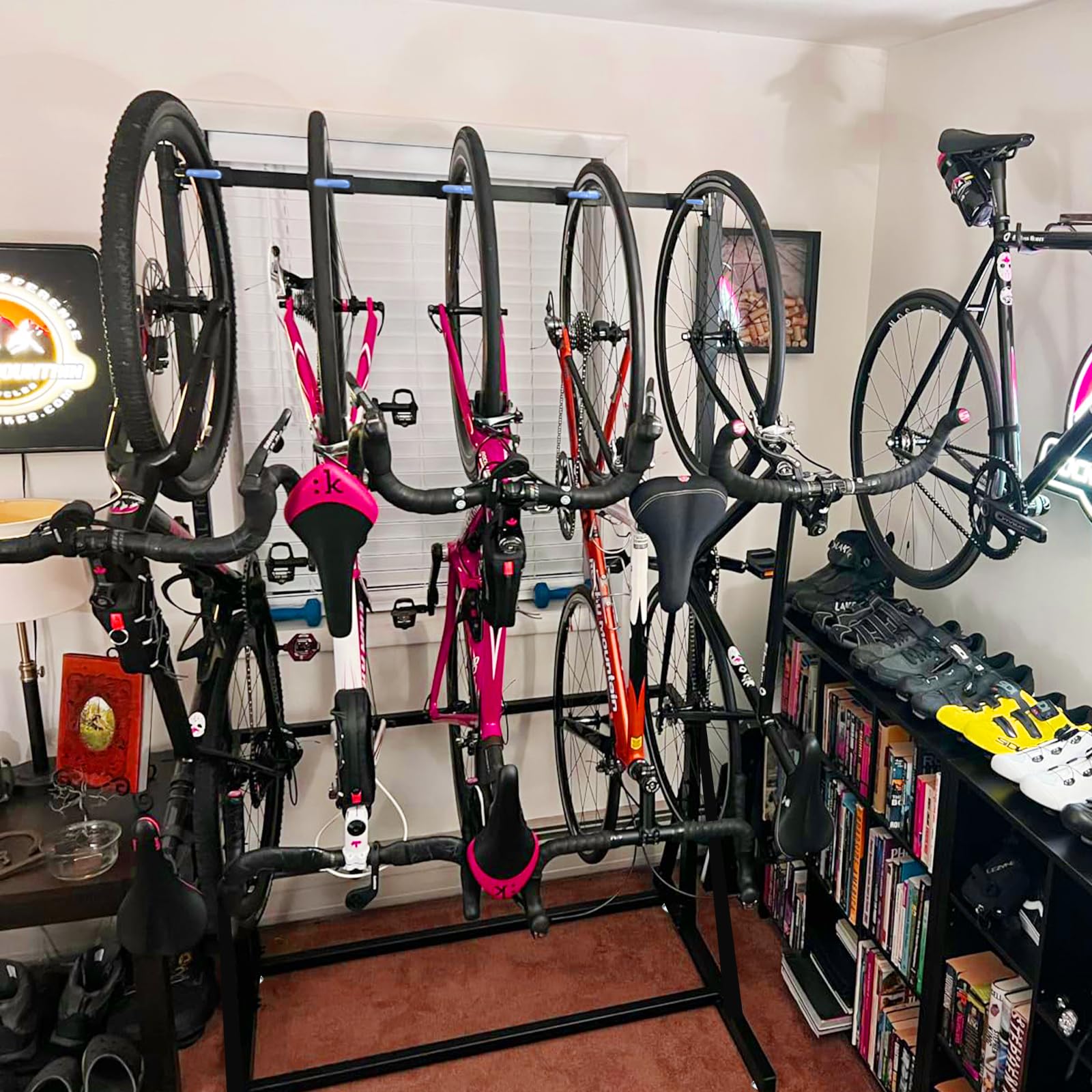 Support à Vélo Autoportant Idéal Pour Votre Garage Ou Magasin De Vélos