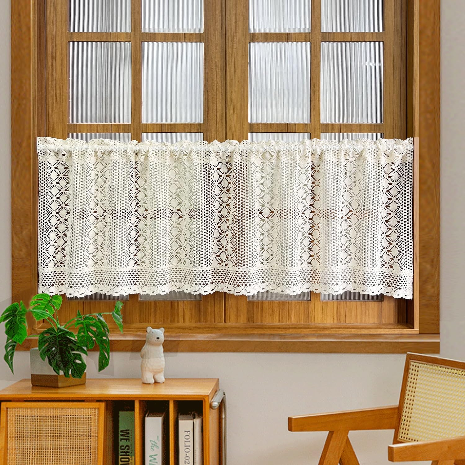 CANTONNIÈRE « Monogrammes » Fait main, blanc dentelle, style 32