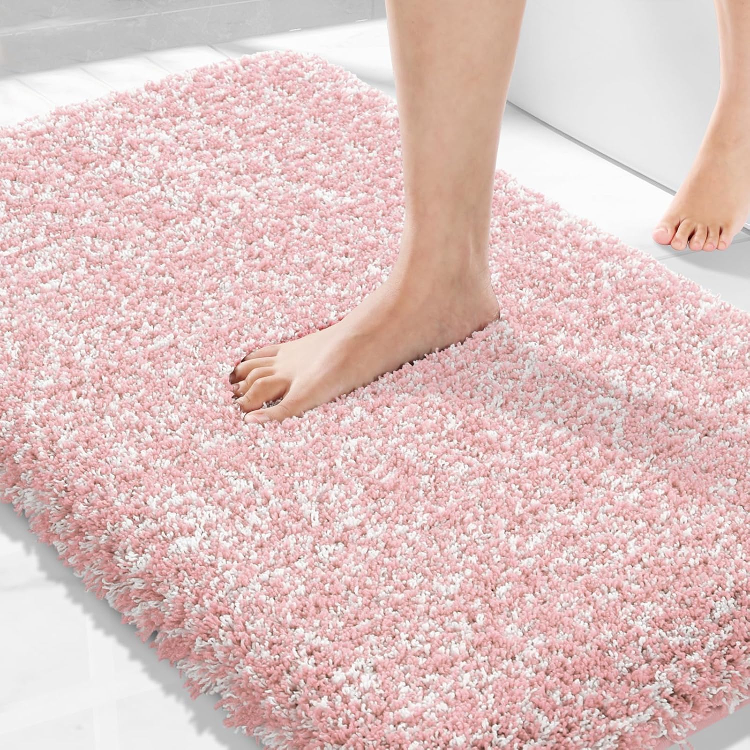 Yimobra Bath Mat, Super Shaggy Soft Comfortable Non Slip, Water Absorbent Microfiber Bath Mat, Dries Quickly, Machine Washable Thick Bathroom Floor Rugs for Shower, 92 x 61 cm, Light Pink and White — image 1