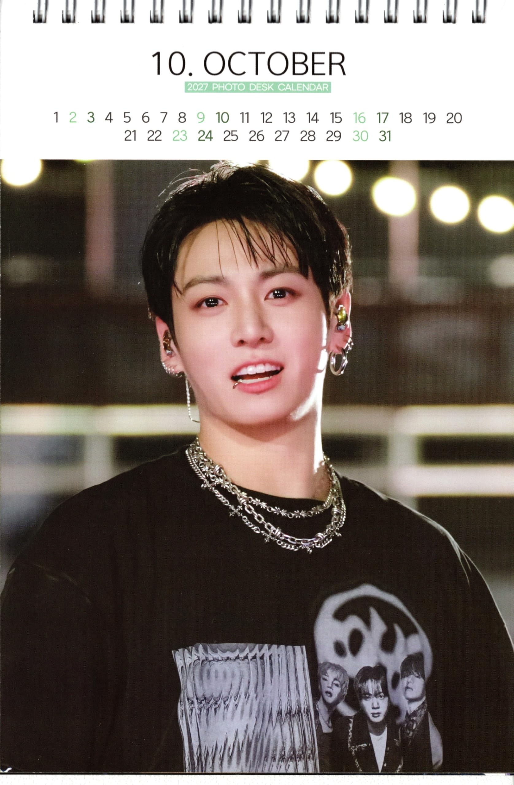 Amazon.co.jp: Jungkook Goods Desktop Calendar (Photo Collection