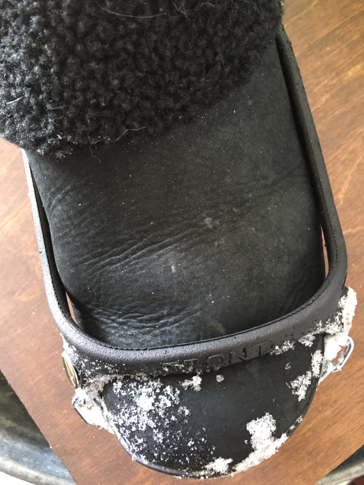 icetrekkers diamond grip traction cleats