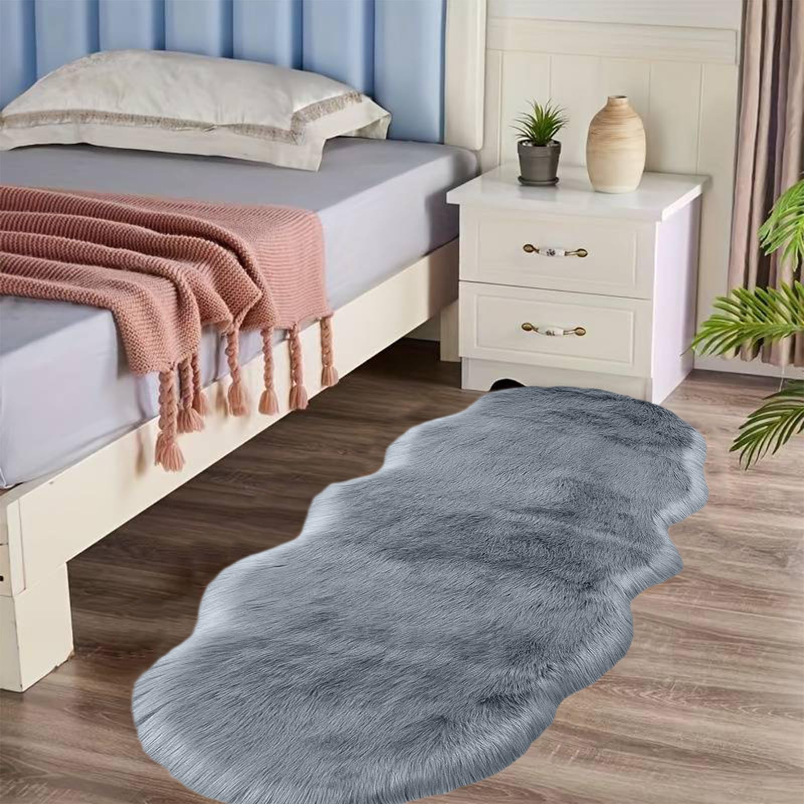 Fluffy Faux Fur Sheepskin Rug, Shaggy Couch Cover Seat, Cover Bedside Rugs, Soft Fluffy Carpet Shaggy for Bedroom, Sofa,Living Room, Bedside, Nursery & Kids Room (Dark Gray)
