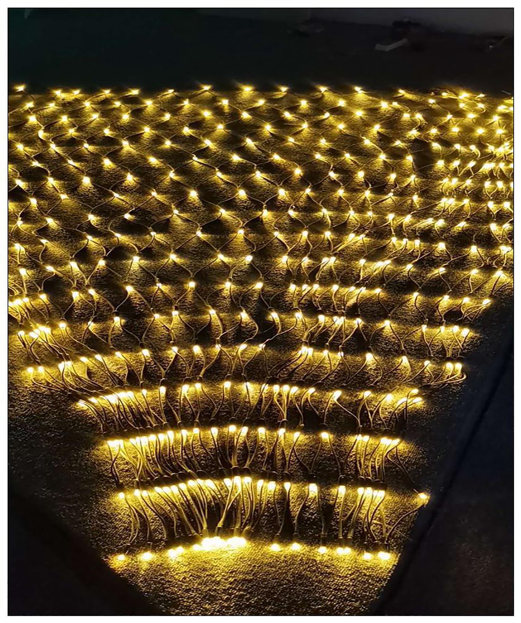 Rete luminosa da giardino, 672 LED a batteria, luci a rete impermeabili con 8 modalità, 6x4 m, per albero di Natale da esterno e interno, cespugli, cortile (Bianco caldo)