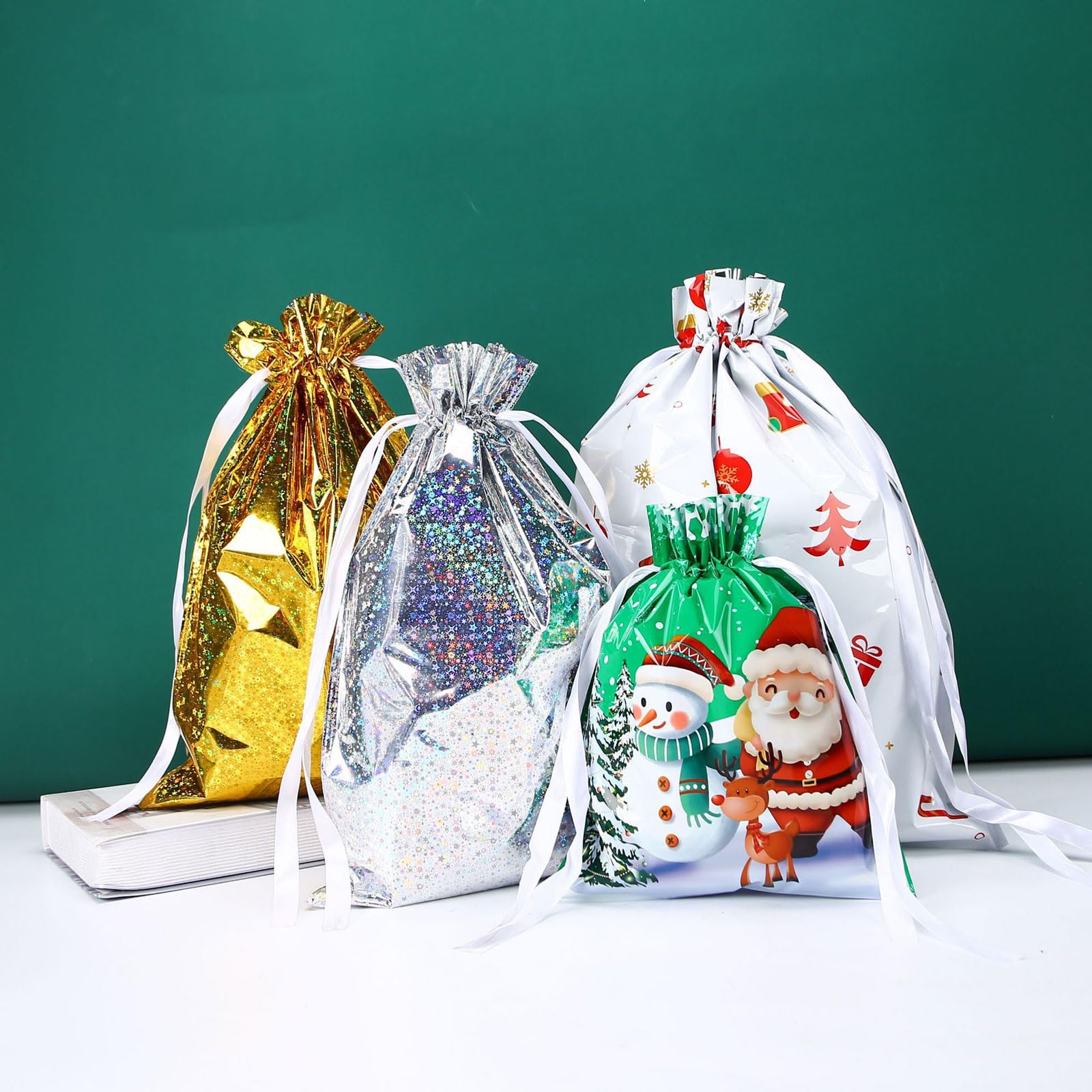 Torby do pakowania prezentów świątecznych, plastikowe słodkie przysmaki Goody Chocolate Bag, duże, średnie i małe torby, na zaopatrzenie imprezy(28 Sets One (4 Each))