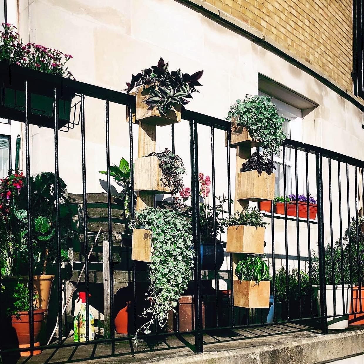 nuSILKROUTE Tiered XL Wall Planters for Indoor Plants, Succulent