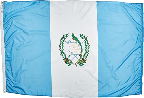 Miniatura 4 de Annin Flagmakers Modelo 193162 Guatemala fabricado en Estados Unidos según especificaciones de diseño oficiales de las Naciones Unidas, 3 x 5 pies,