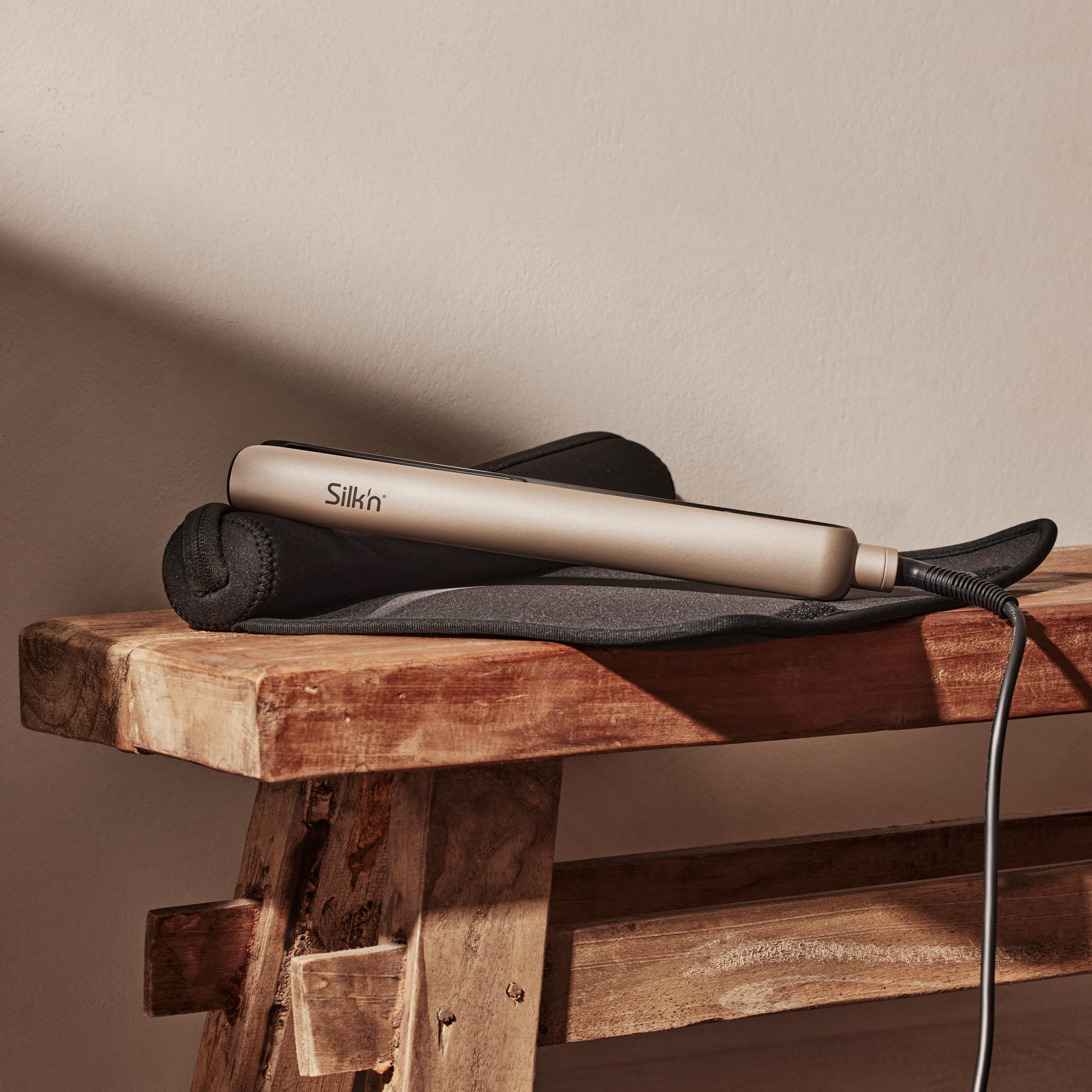 Silk'n Plancha de pelo - SilkyStraight - Plancha de pelo con tecnología infrarroja e iónica - Idea regalo - Beige