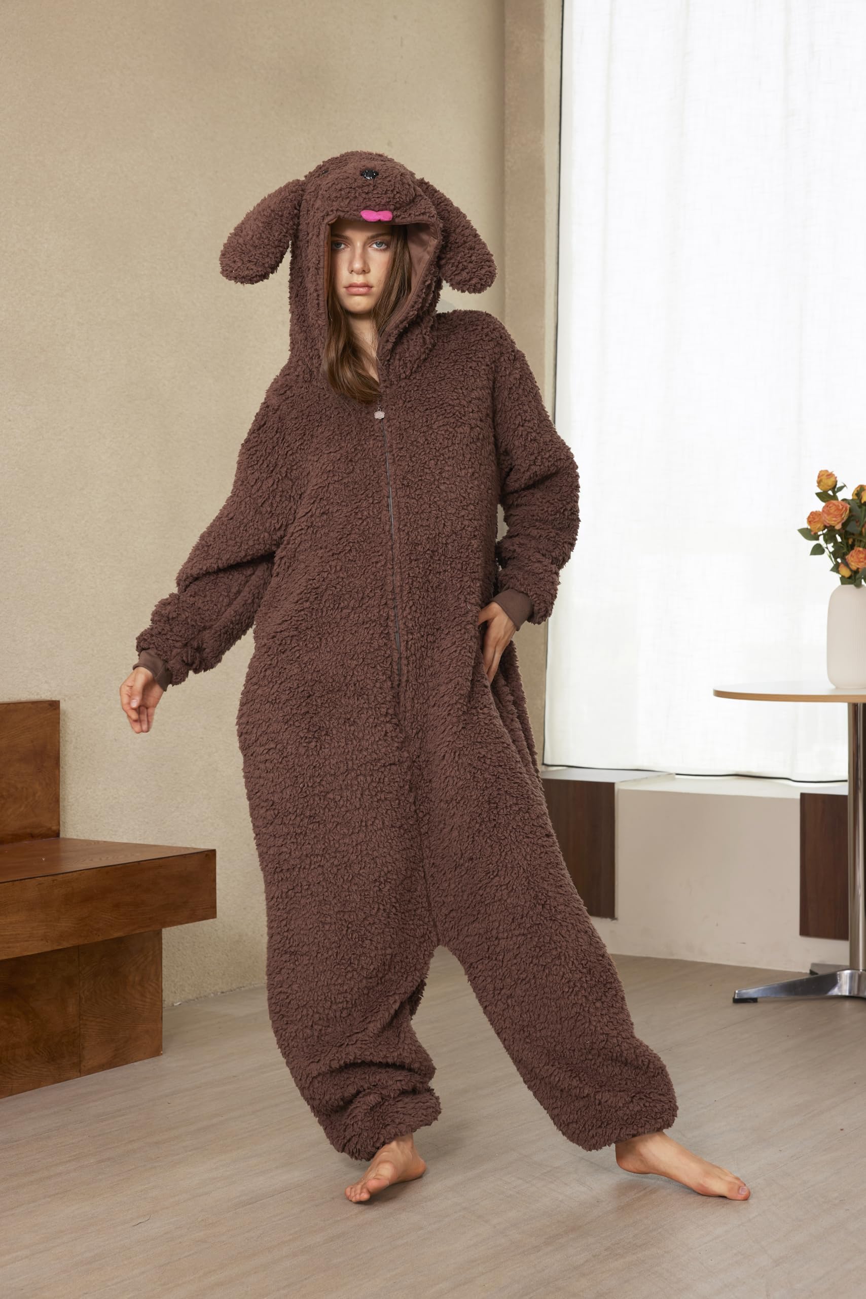 Loiahoer Unisex Adulto Barboncino Cane Costumi Cucciolo Cane Tutina Onesie Pigiama Costumi Peluche Teddy Dog Tuta Pigiama, Novità Animali Carnevale Halloween Costume per Donne Uomini,L