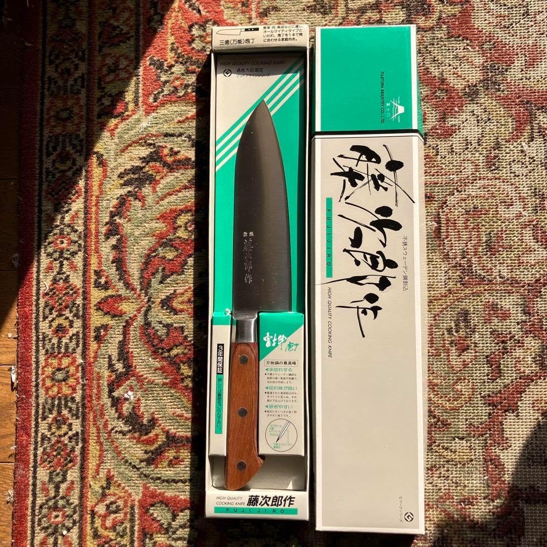 藤次郎 三徳 包丁 スウェーデン鋼割込 最高峰 特許 万能