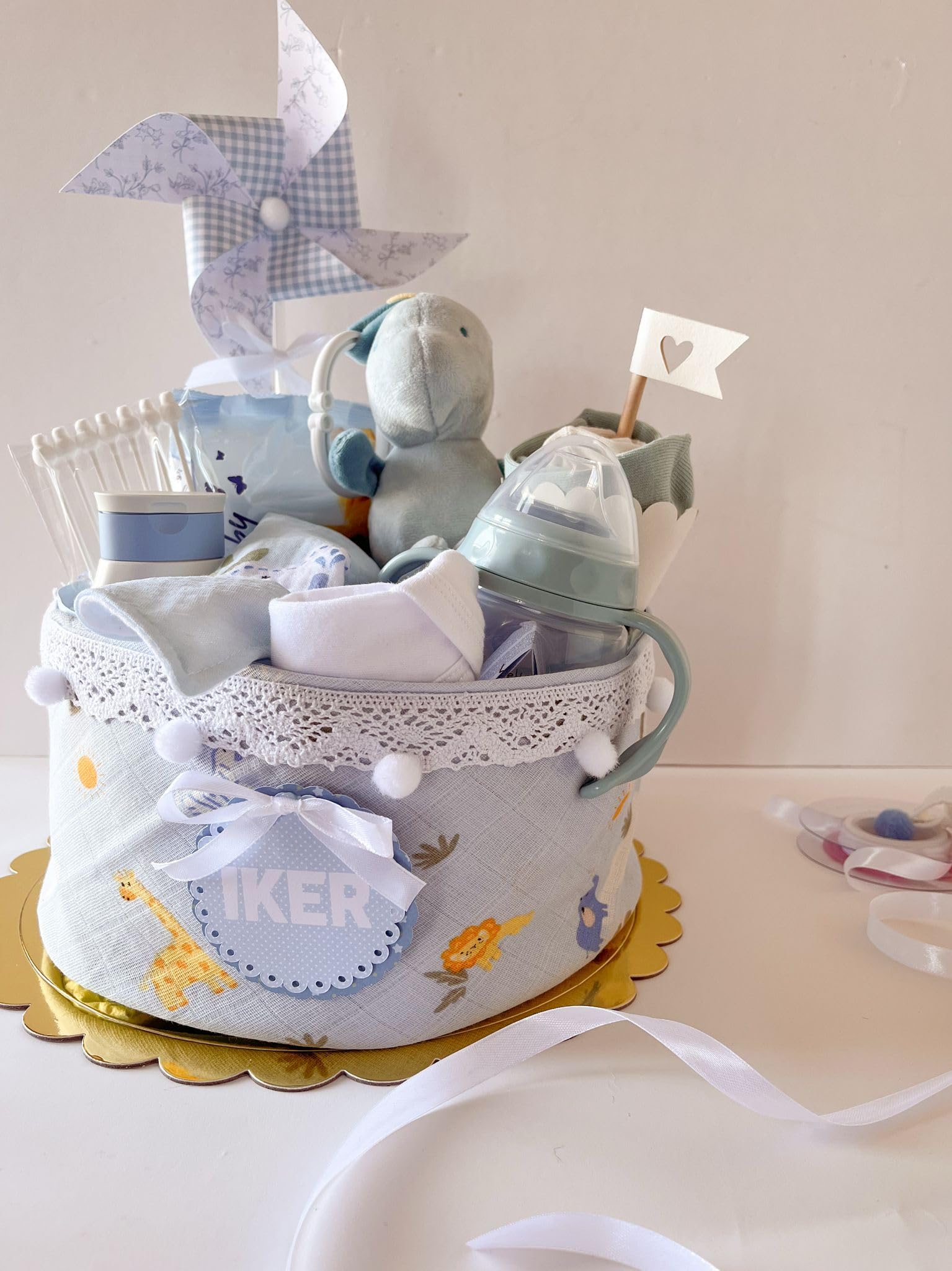 Tartas de pañales personalizadas con nombre, y con accesorios útiles – Ideal para recién nacidos y baby showers