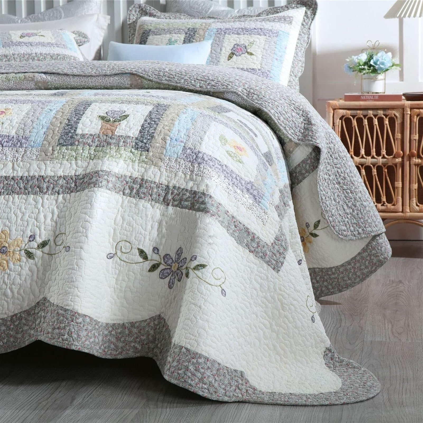 CUNTO Juego de Cama de 3 Piezas con diseño Floral de Patchwork en Color Beige y marrón Cuadrado de GaRcan (tamaño: 240 x 270 cm) (un Color: 270 x 300 cm)