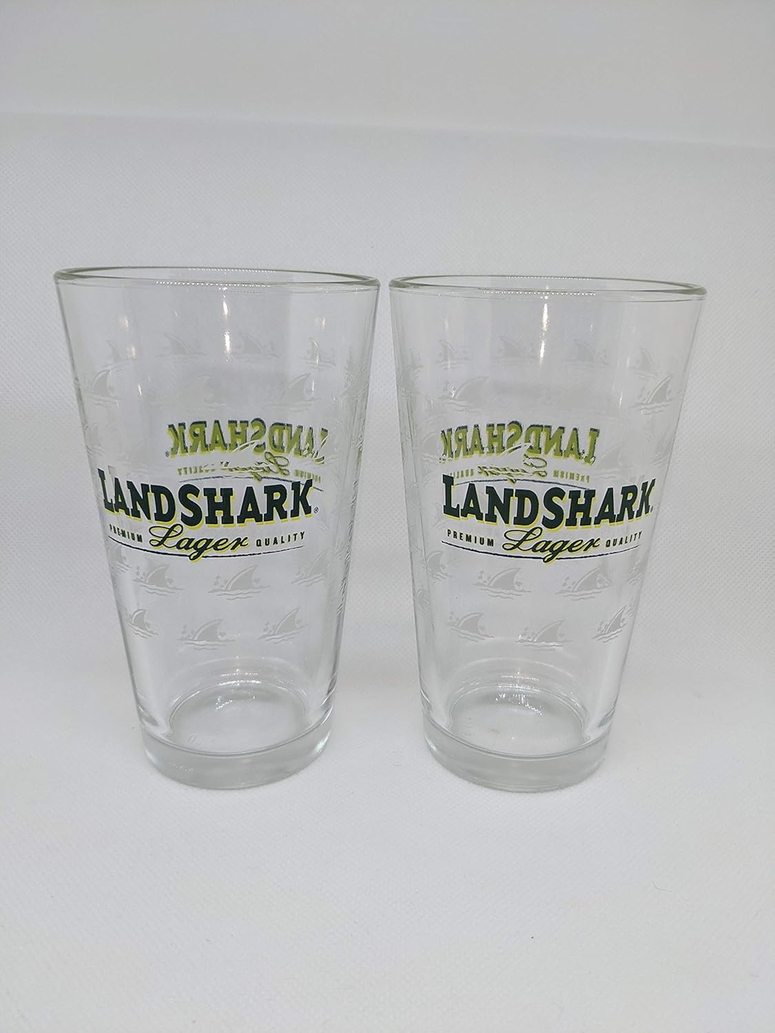 Landshark Lager Pint Glasses Set of 2 Amazon.co.uk Home & Kitchen